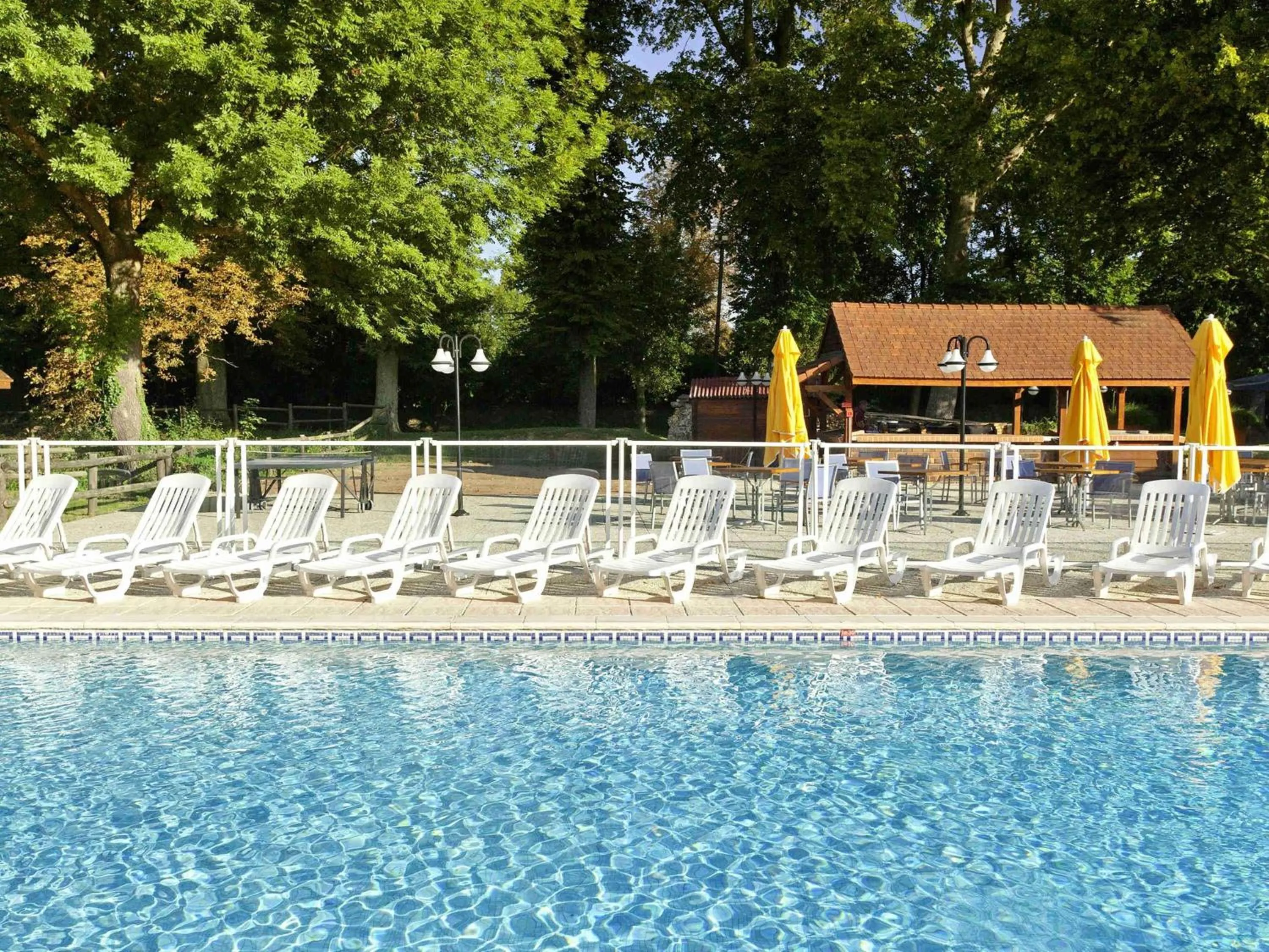 Pool view in Novotel Saclay