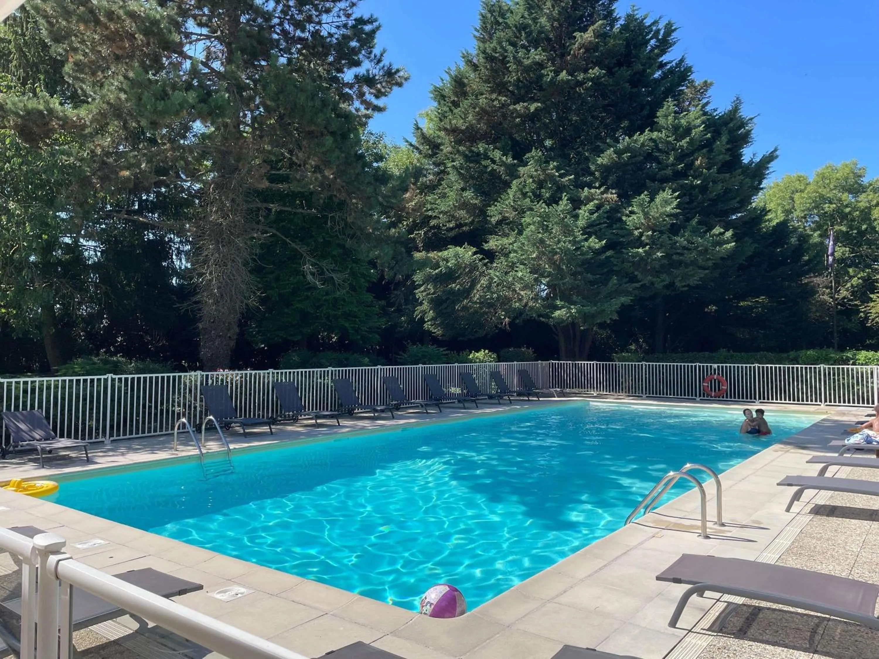 Pool view in Novotel Saclay