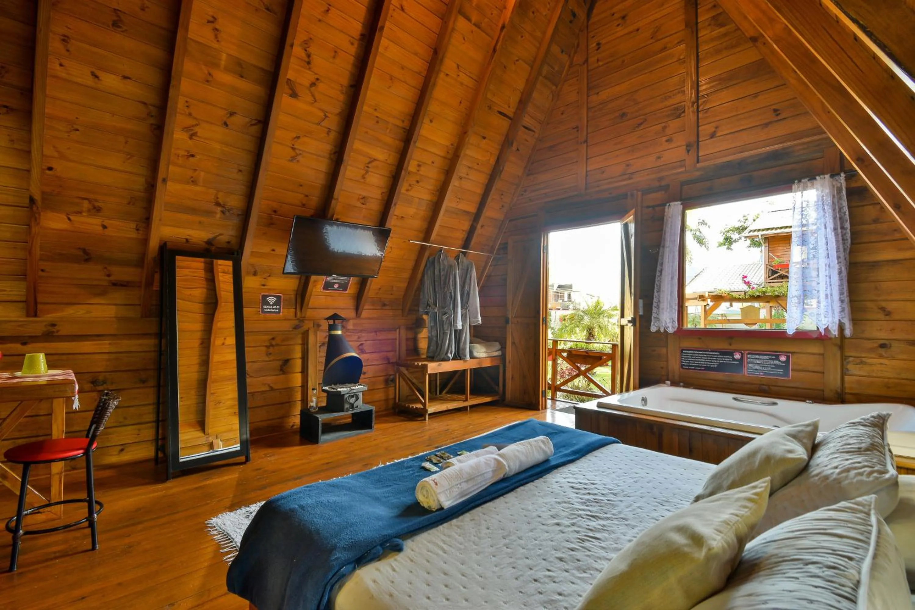 Bed in Pousada Chalé Suiço Bombinhas