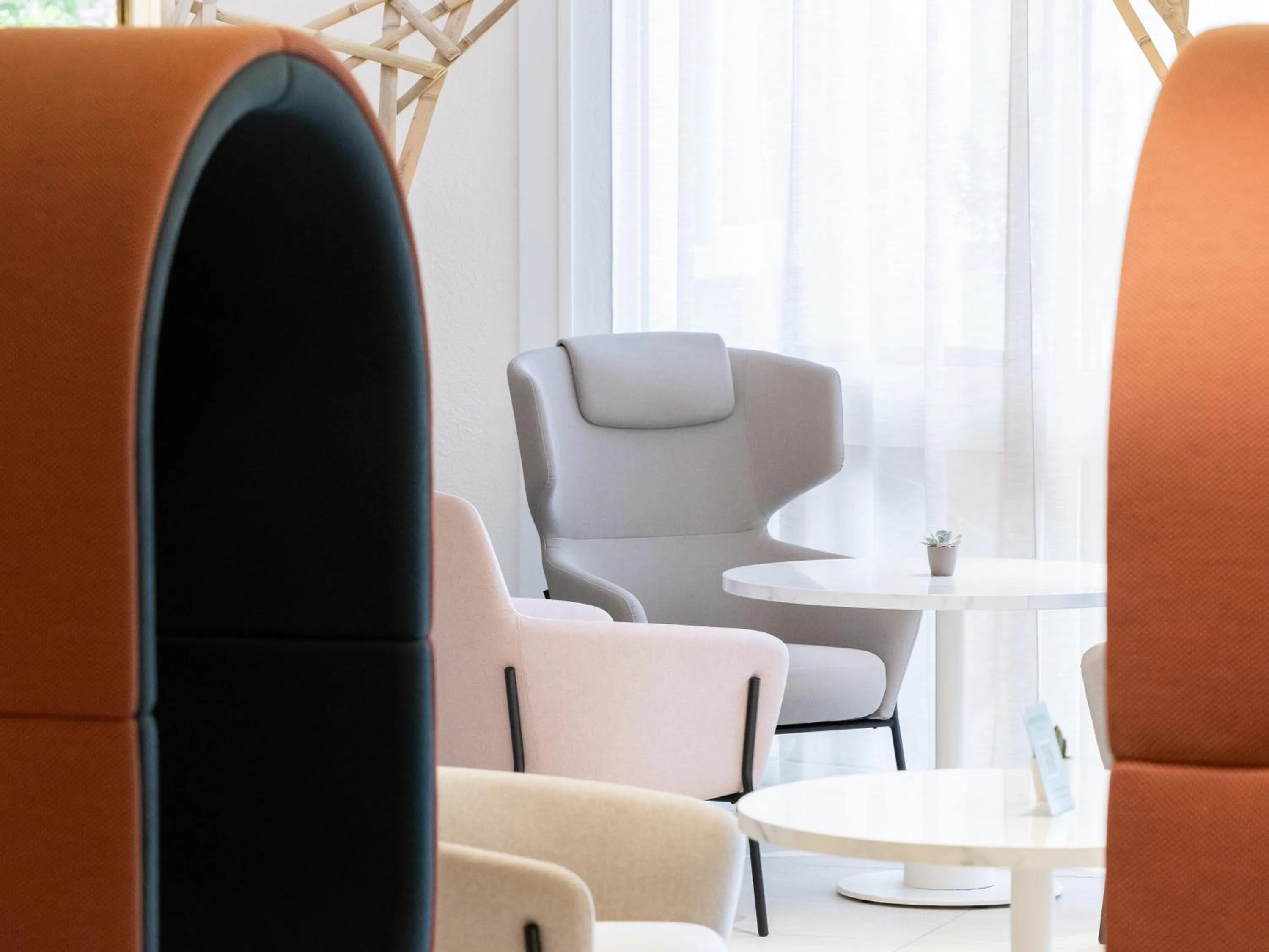 Lobby or reception in Novotel Suites Montpellier Antigone