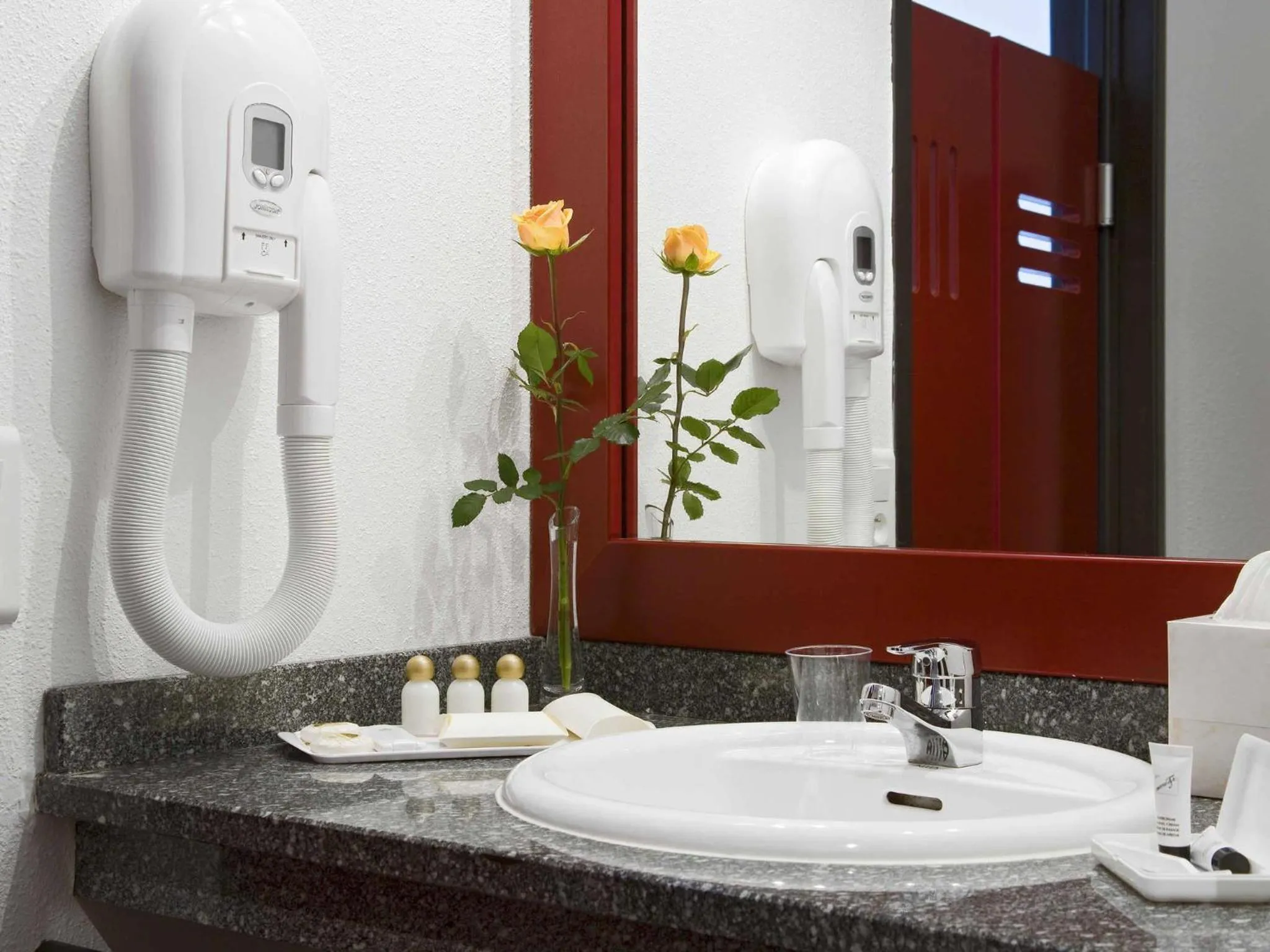 Bedroom in Novotel Suites Montpellier Antigone