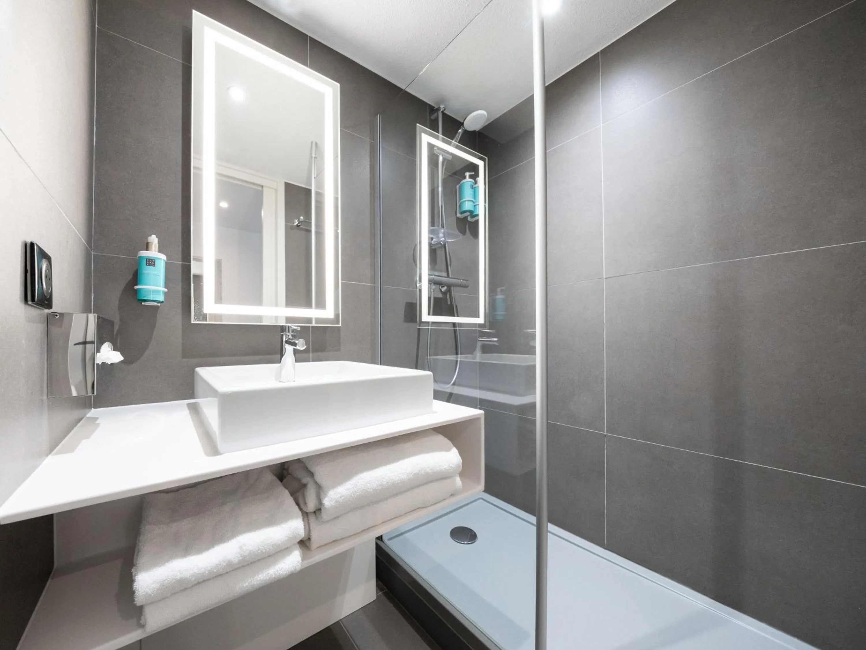 Bathroom in Novotel Suites Montpellier Antigone