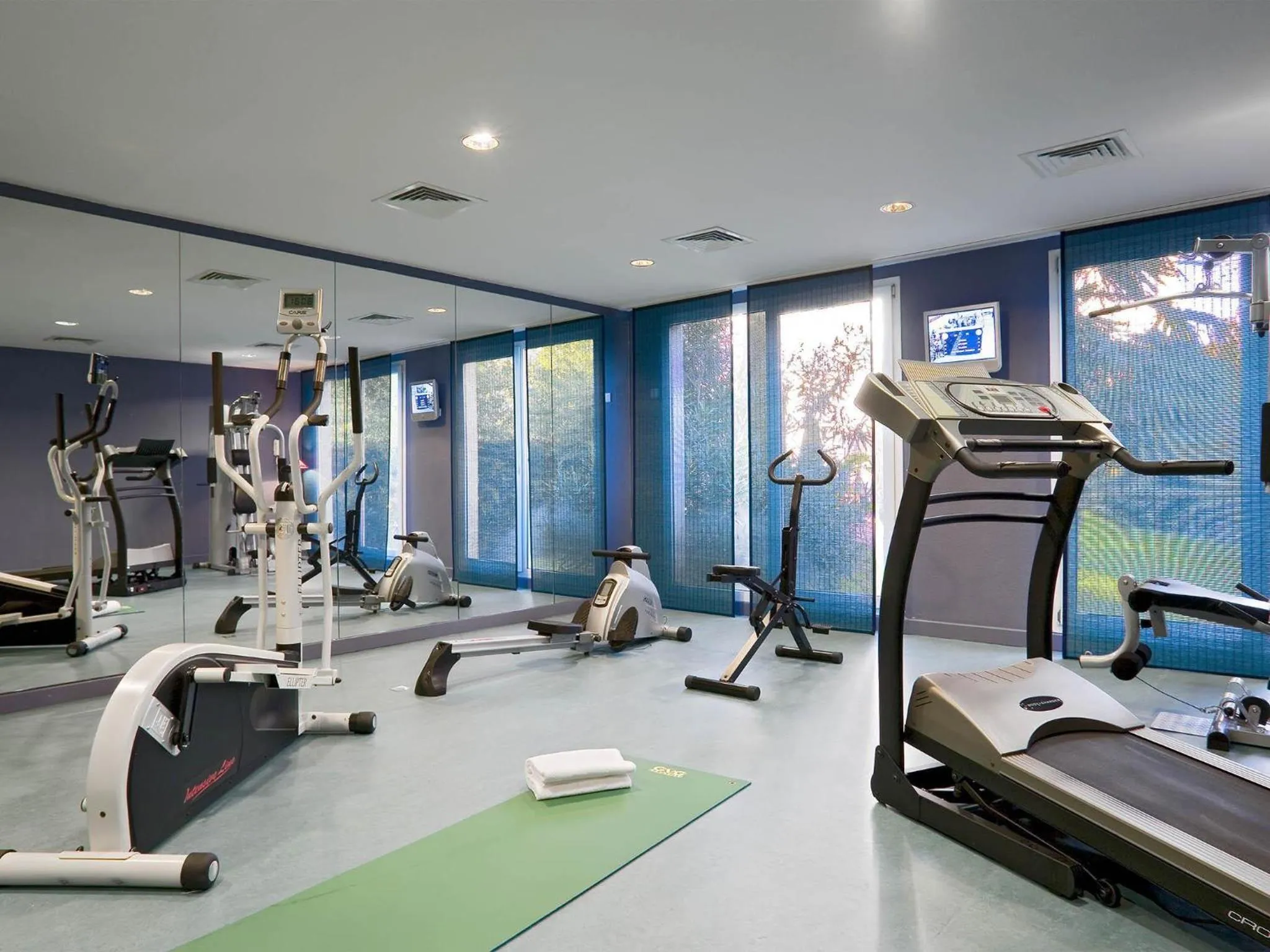 Fitness centre/facilities in Novotel Suites Montpellier Antigone