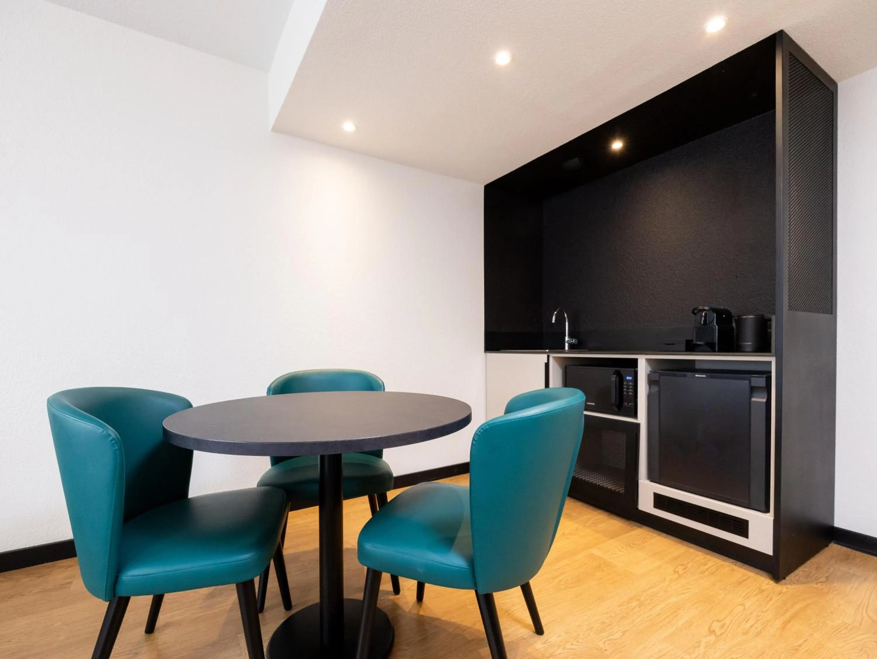 Bedroom in Novotel Suites Montpellier Antigone