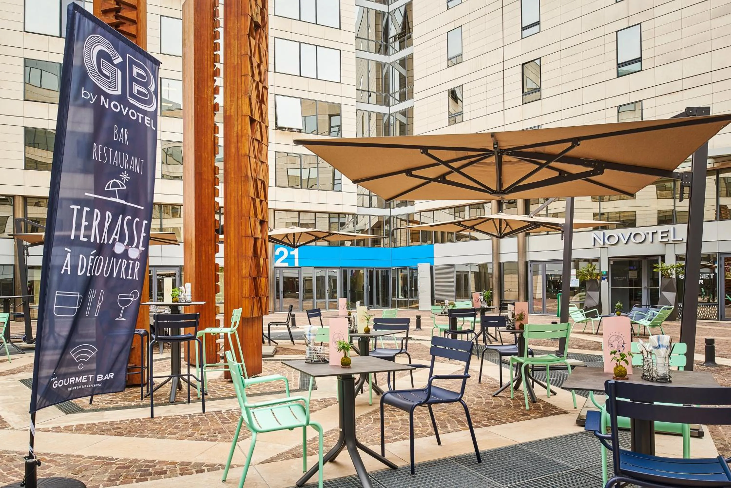 Property building in Novotel Paris Rueil Malmaison