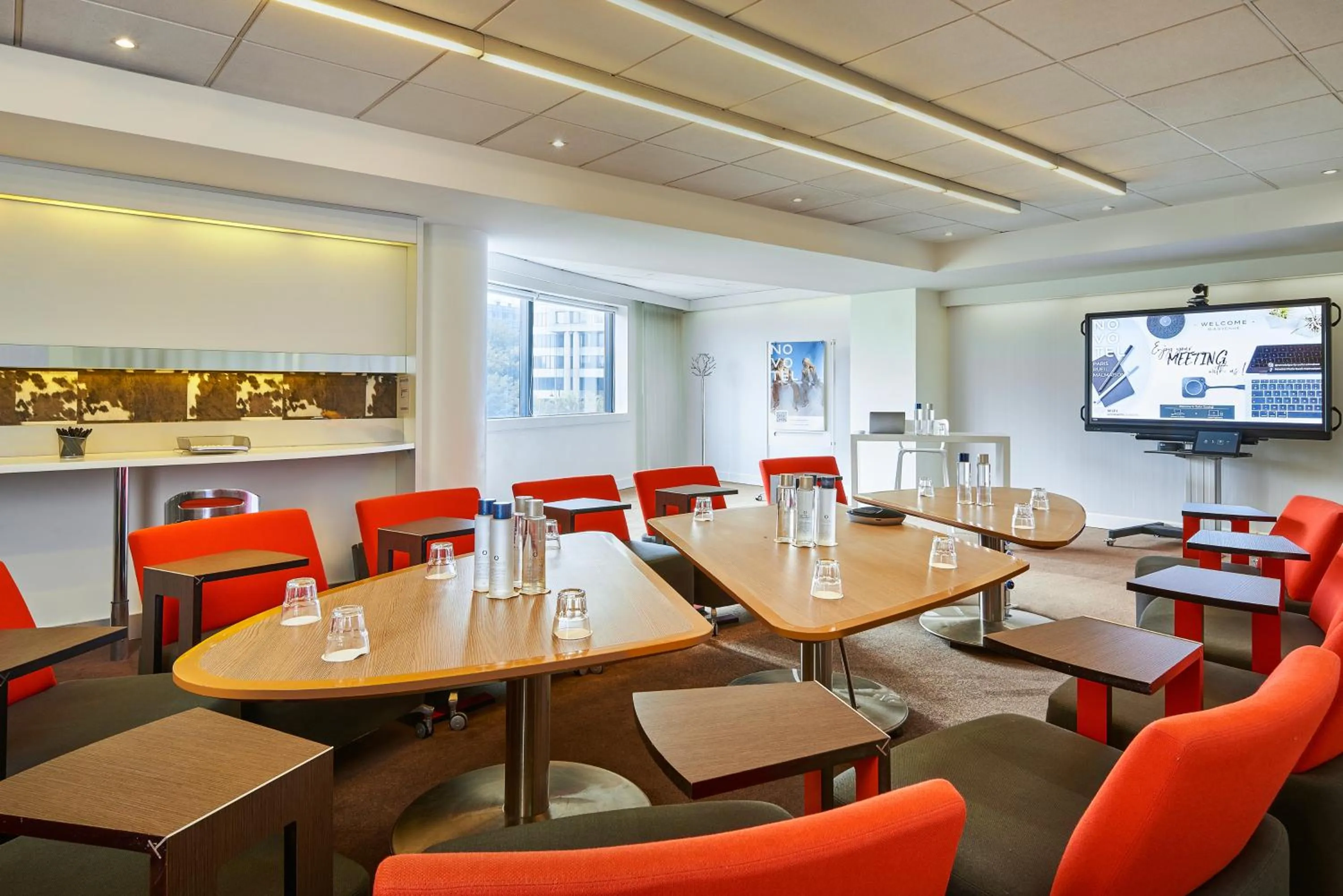 Meeting/conference room in Novotel Paris Rueil Malmaison