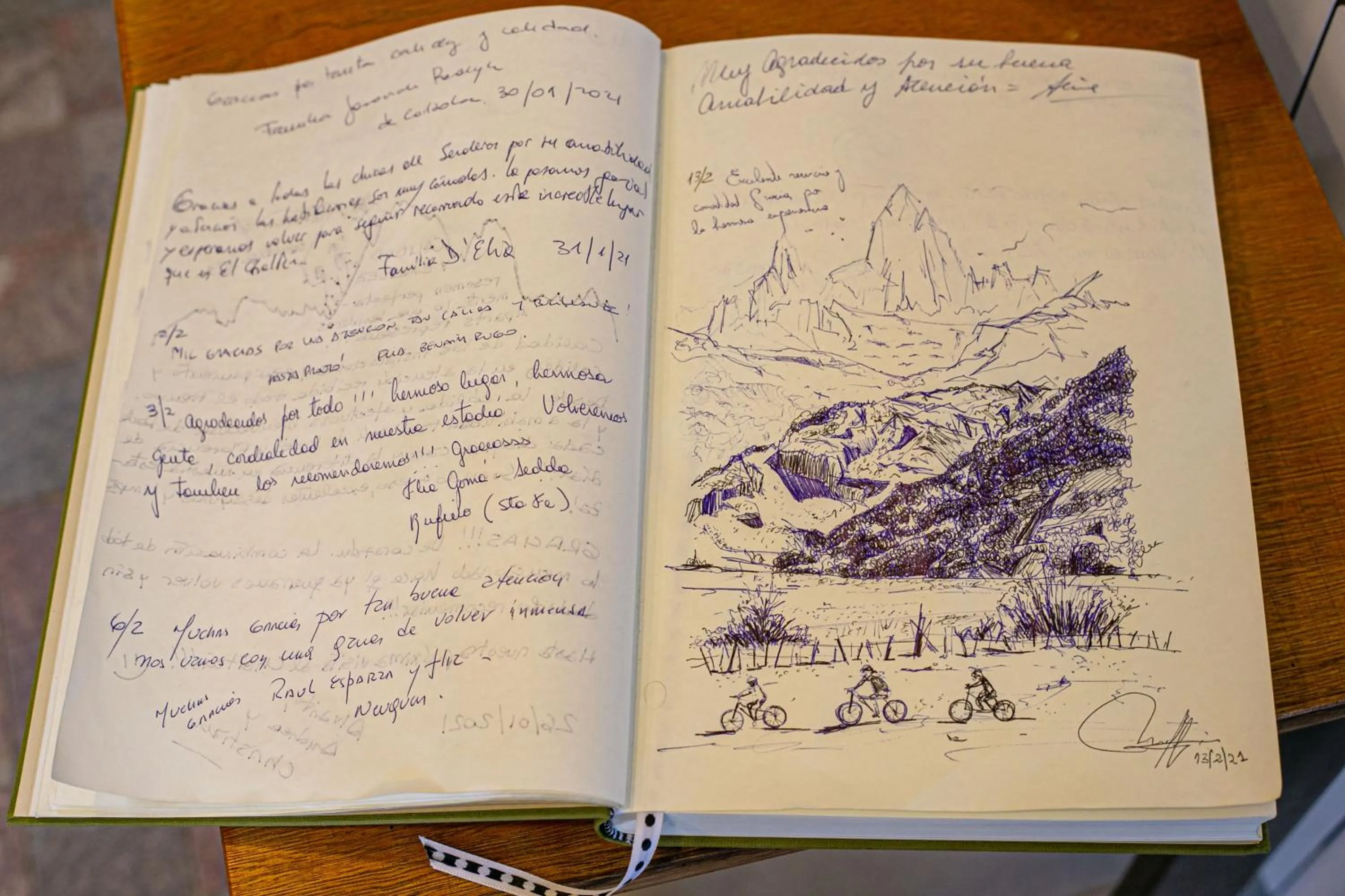 Senderos Aparts & Suites