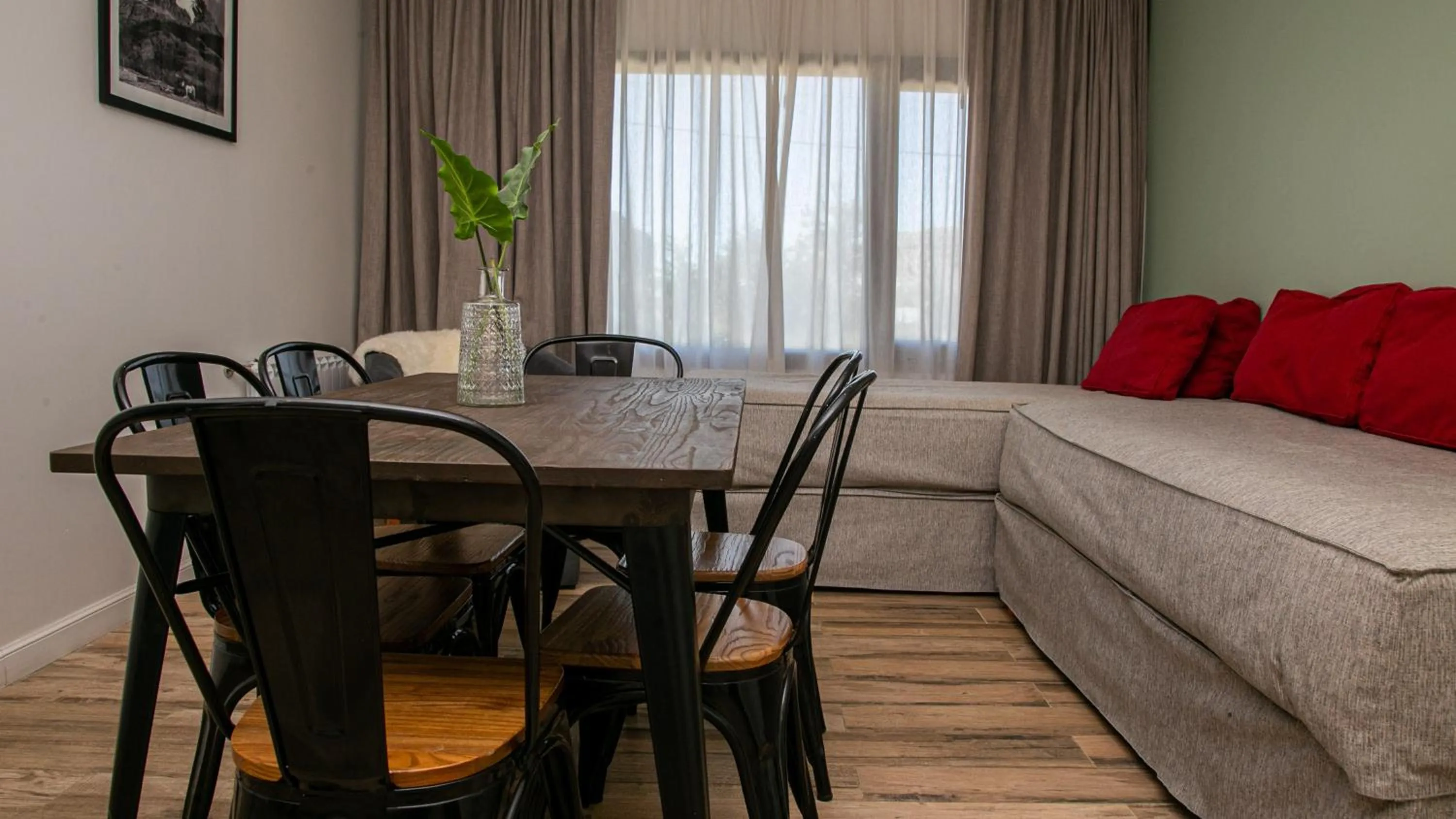 Senderos Aparts & Suites