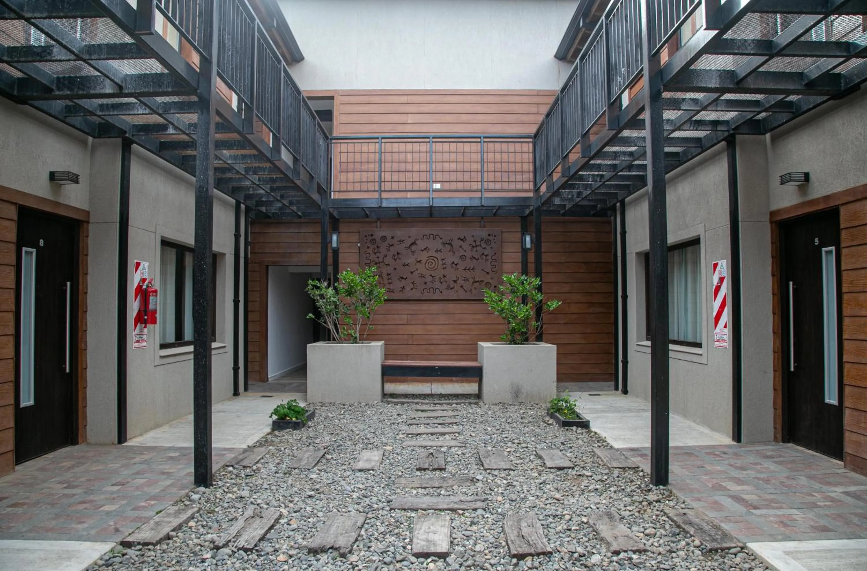 Senderos Aparts & Suites