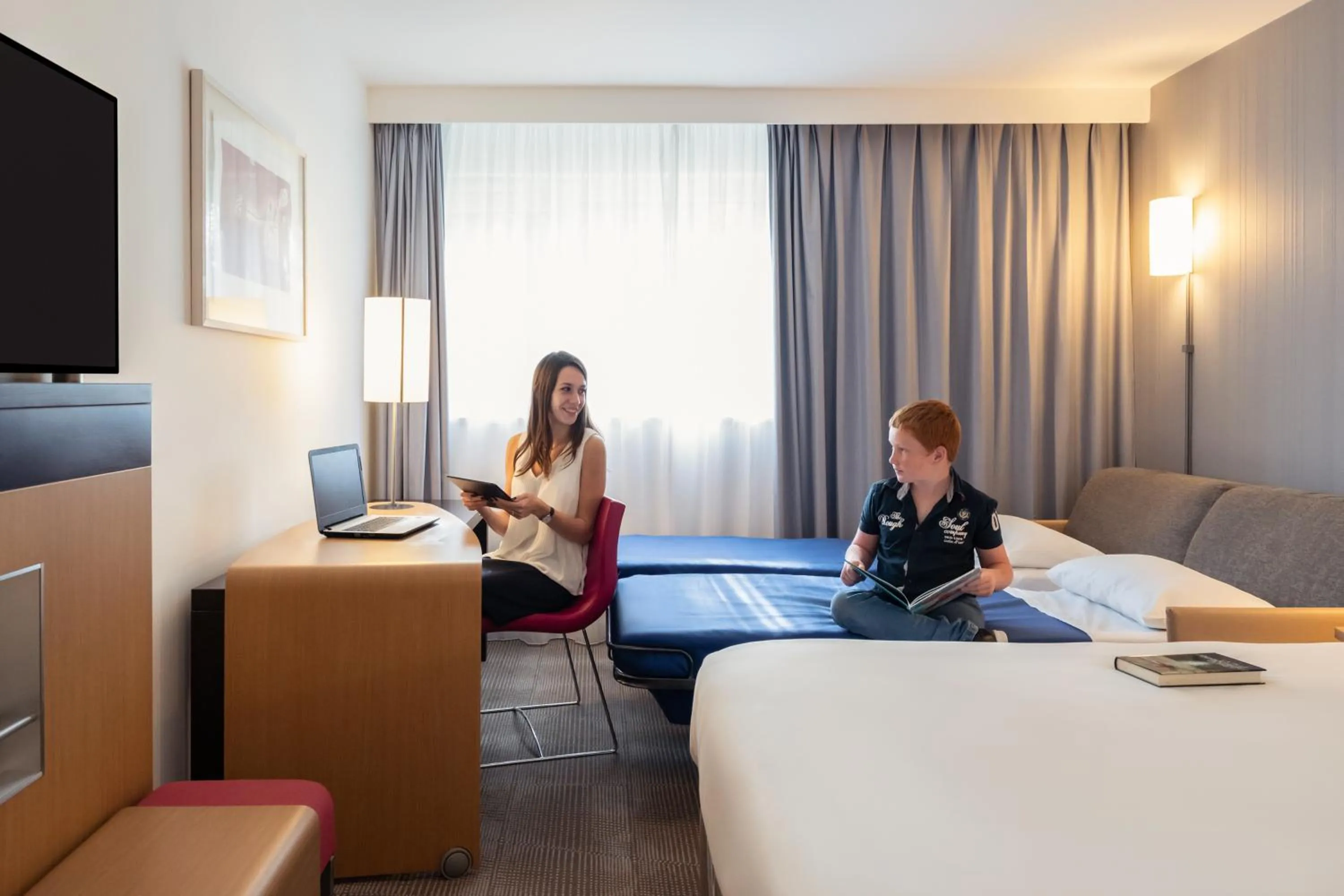 Bed in Novotel Roissy Saint Witz