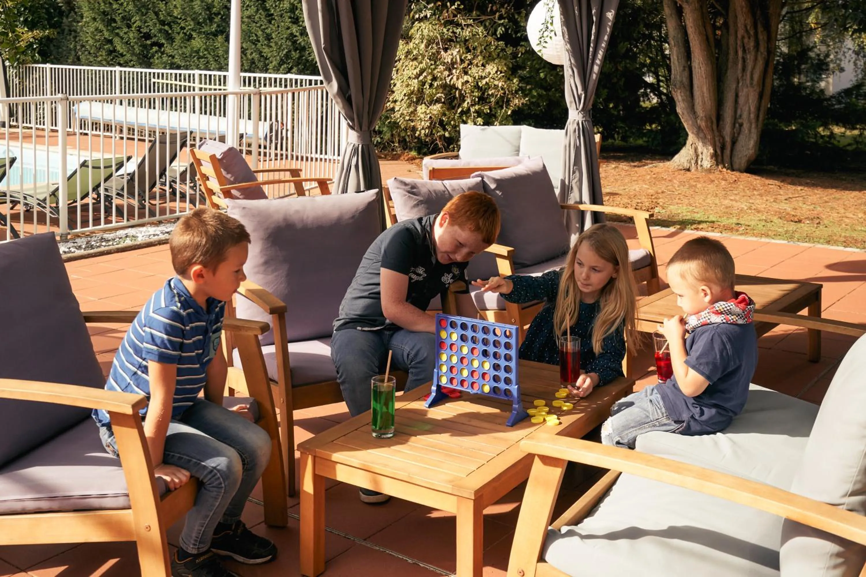 Restaurant/places to eat in Novotel Roissy Saint Witz