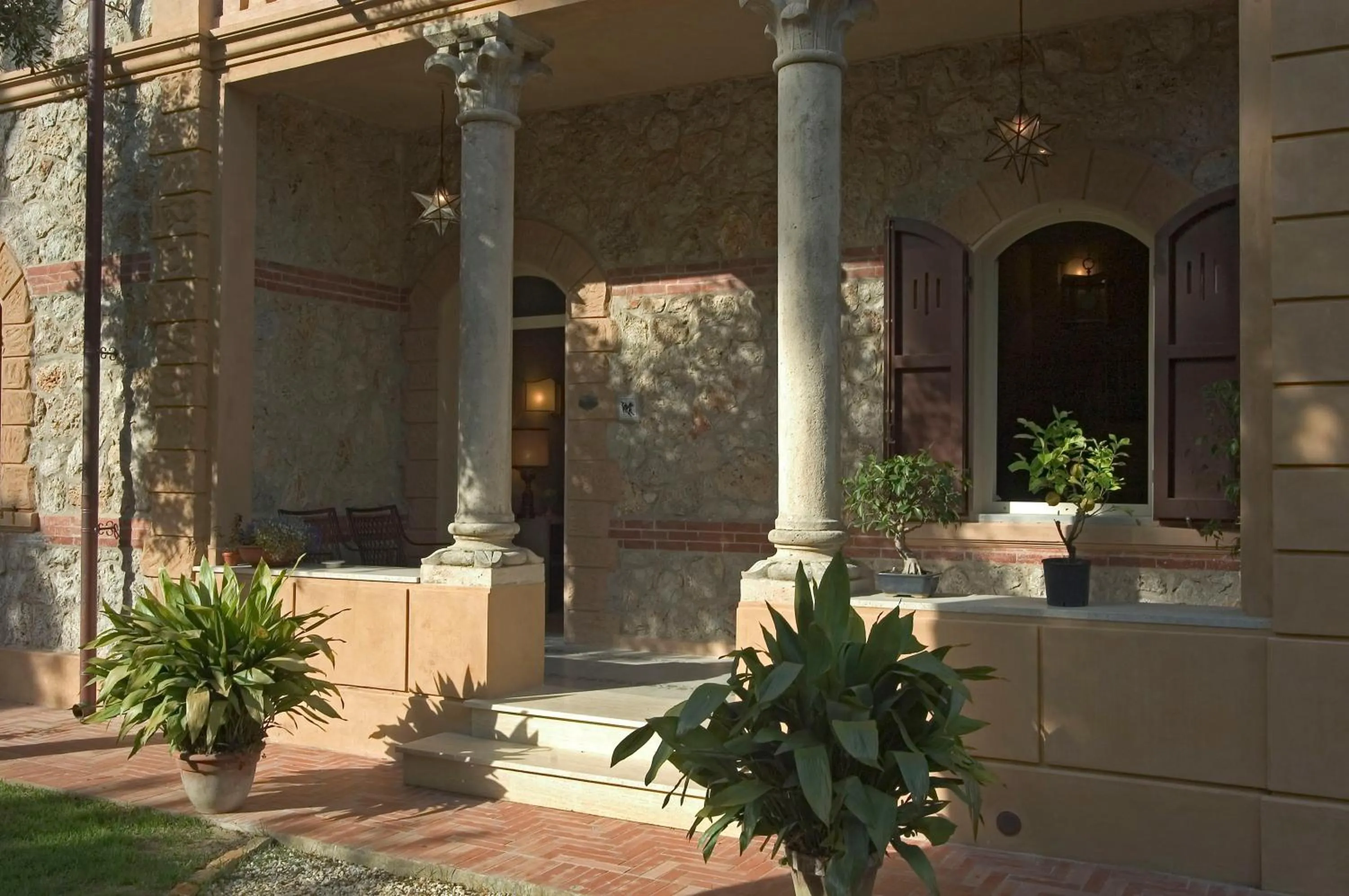 Facade/entrance in Villa Signori