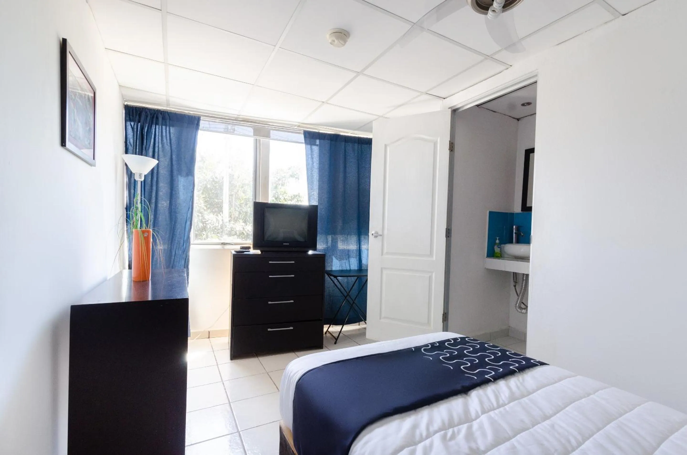 Bedroom, Bed in My Suite Ejecutiva