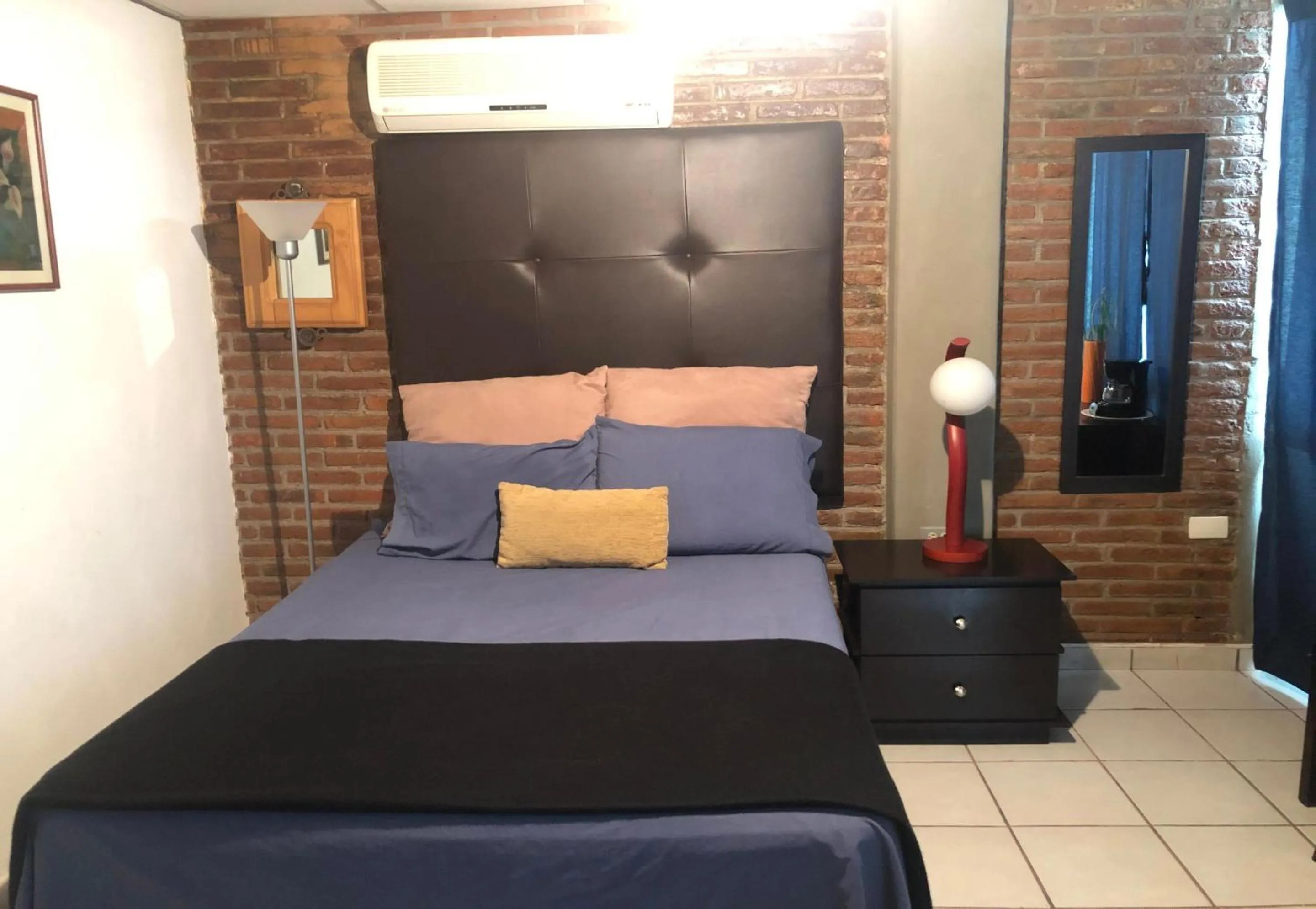 Bedroom, Bed in My Suite Ejecutiva