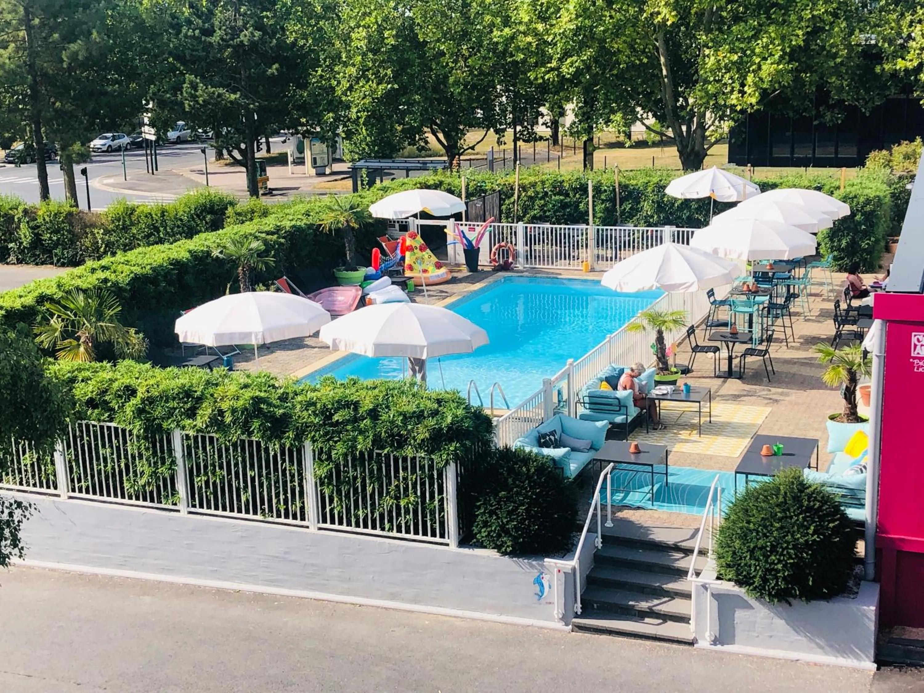 Pool view in Mercure Reims Parc Des Expositions