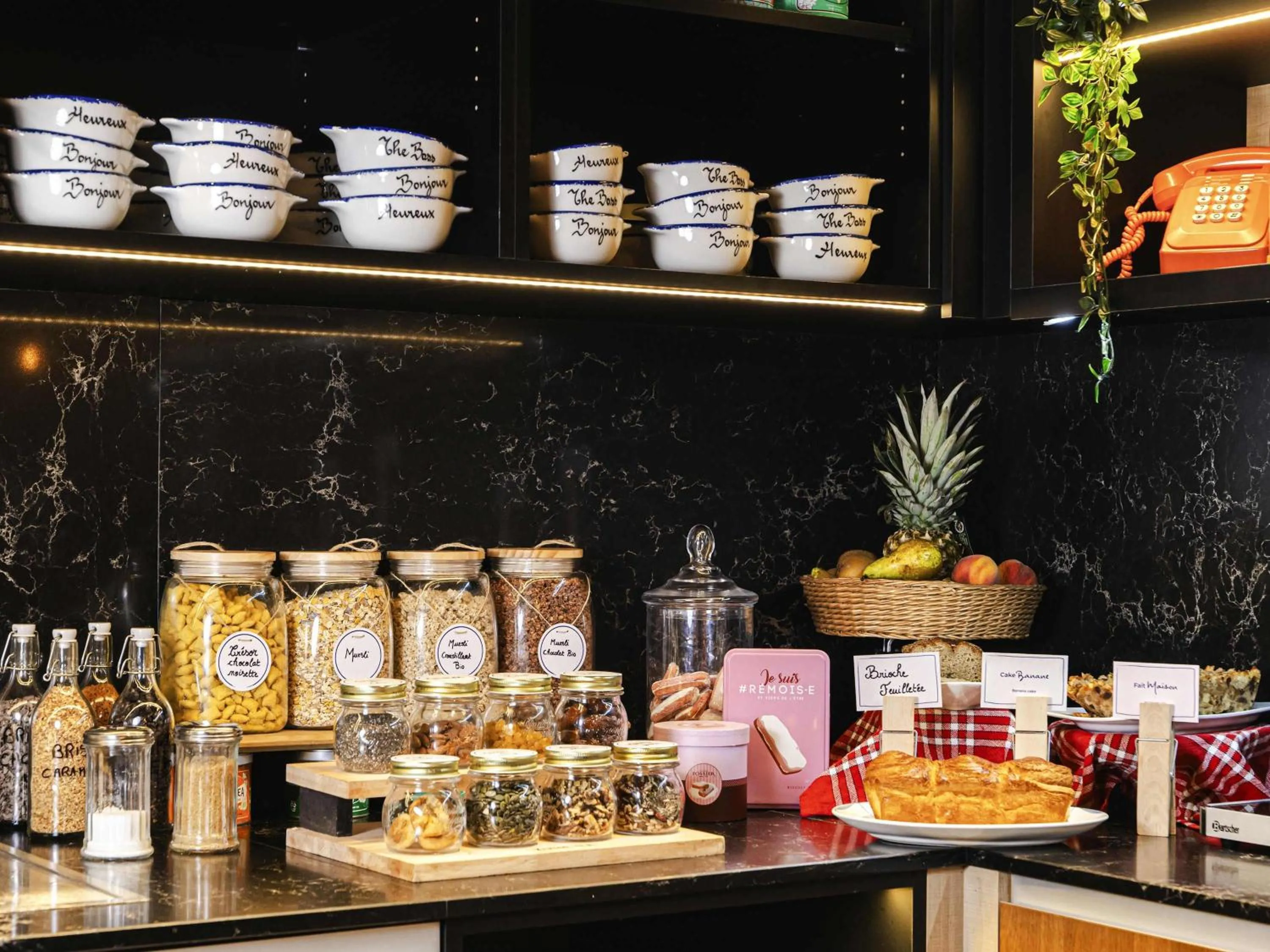 Breakfast in Mercure Reims Parc Des Expositions