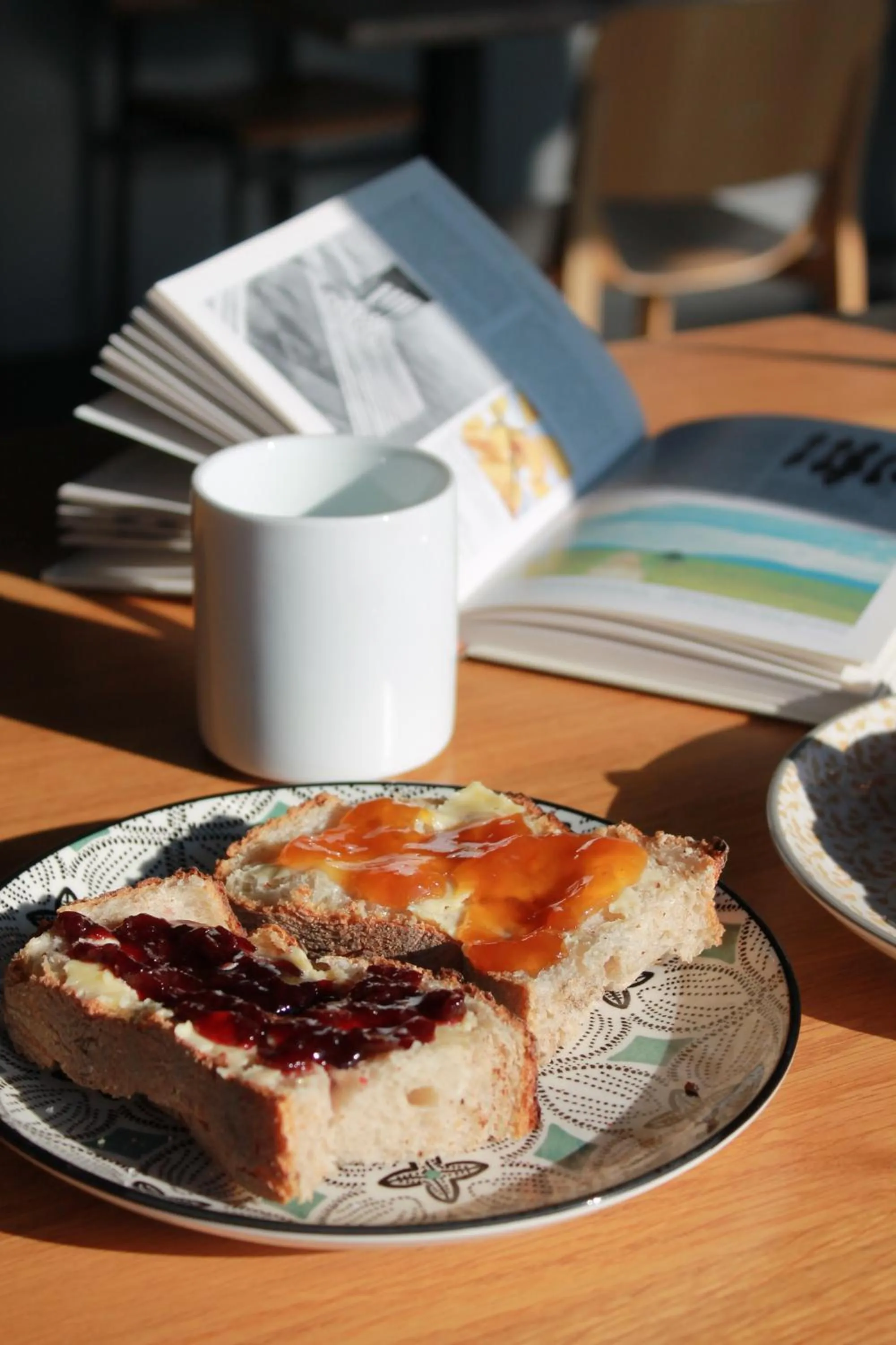 Buffet breakfast in Mercure Reims Parc Des Expositions