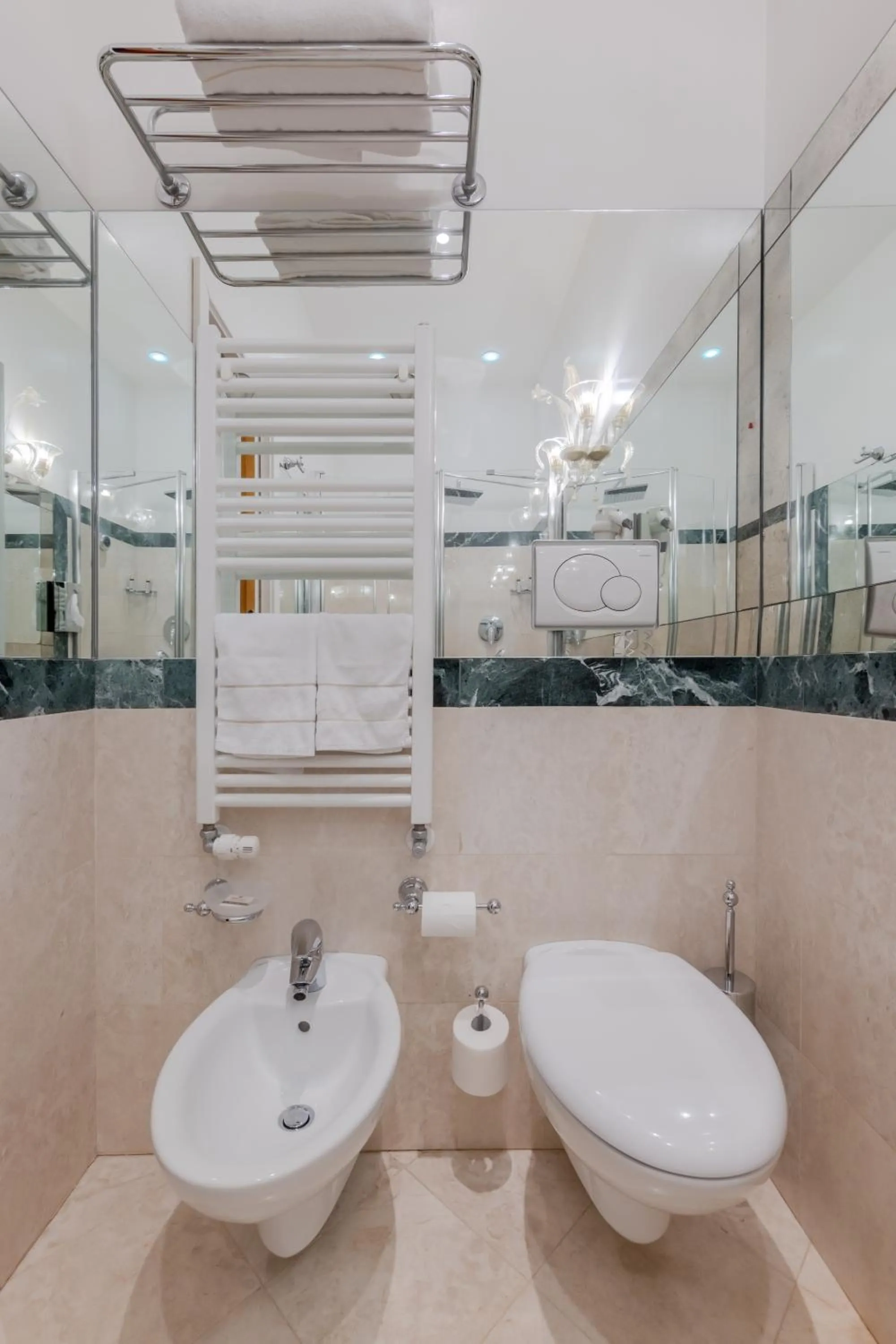 Toilet in Ca Dell'Arte