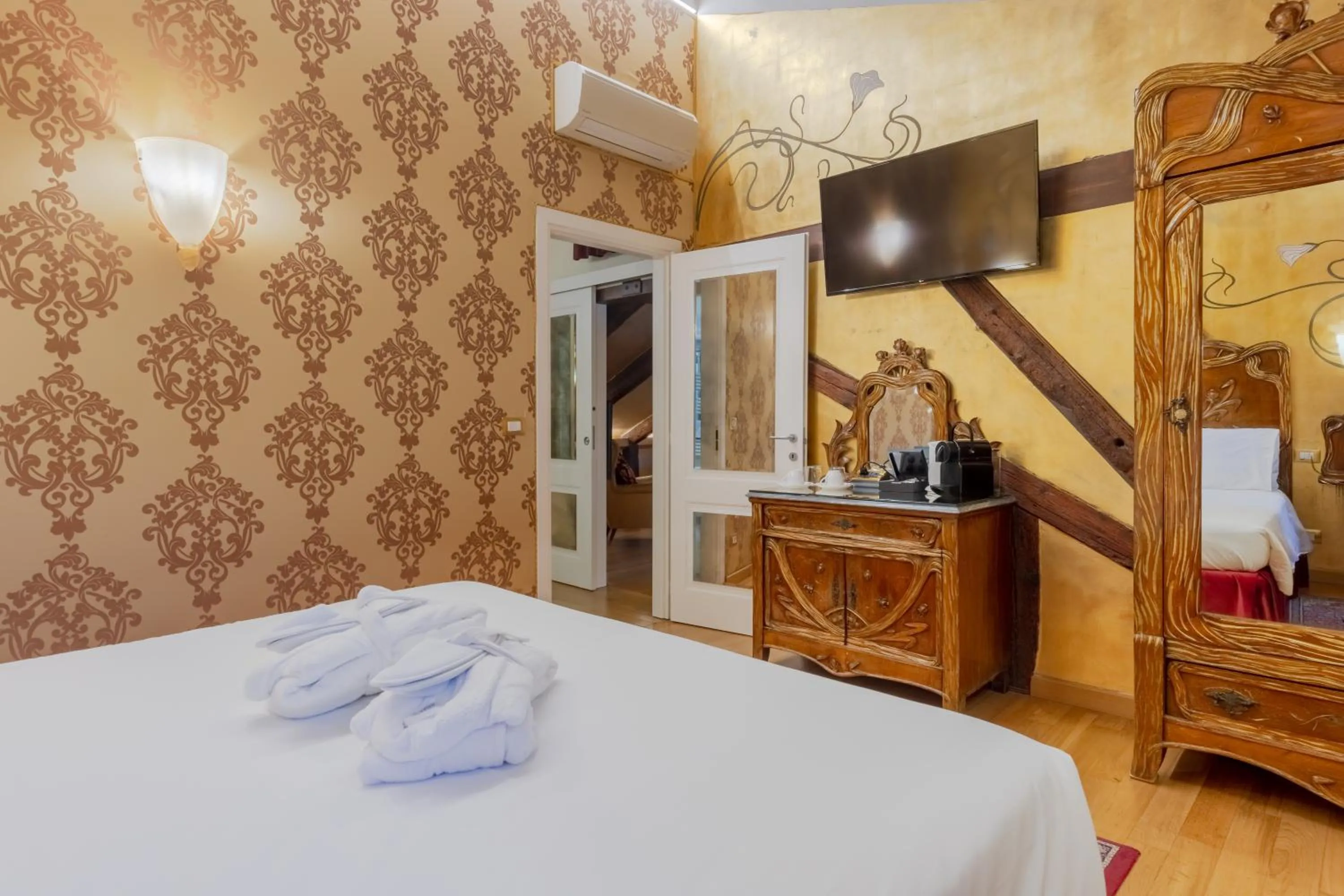 Bedroom, Bed in Ca Dell'Arte