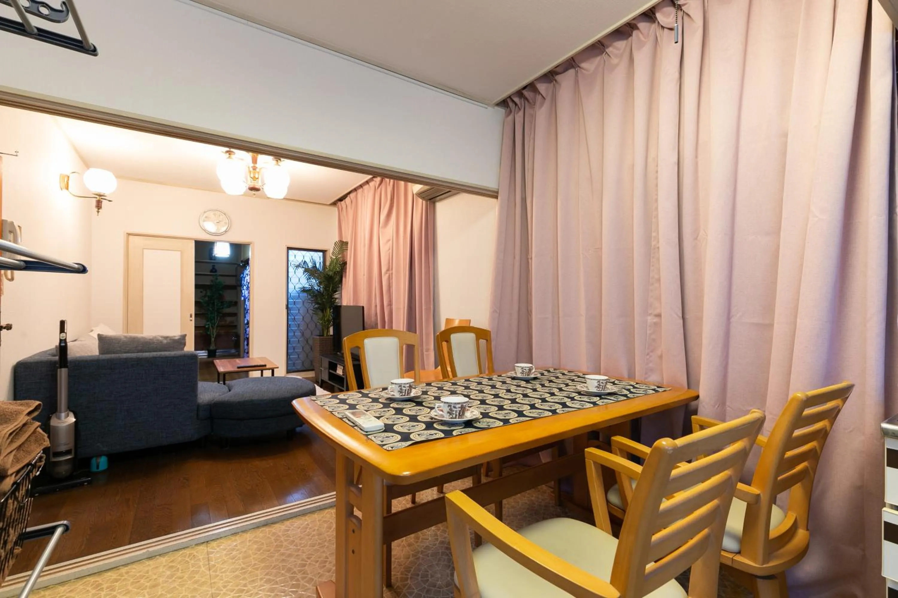 Dining area in Shinjuku Japanese-style two storey house