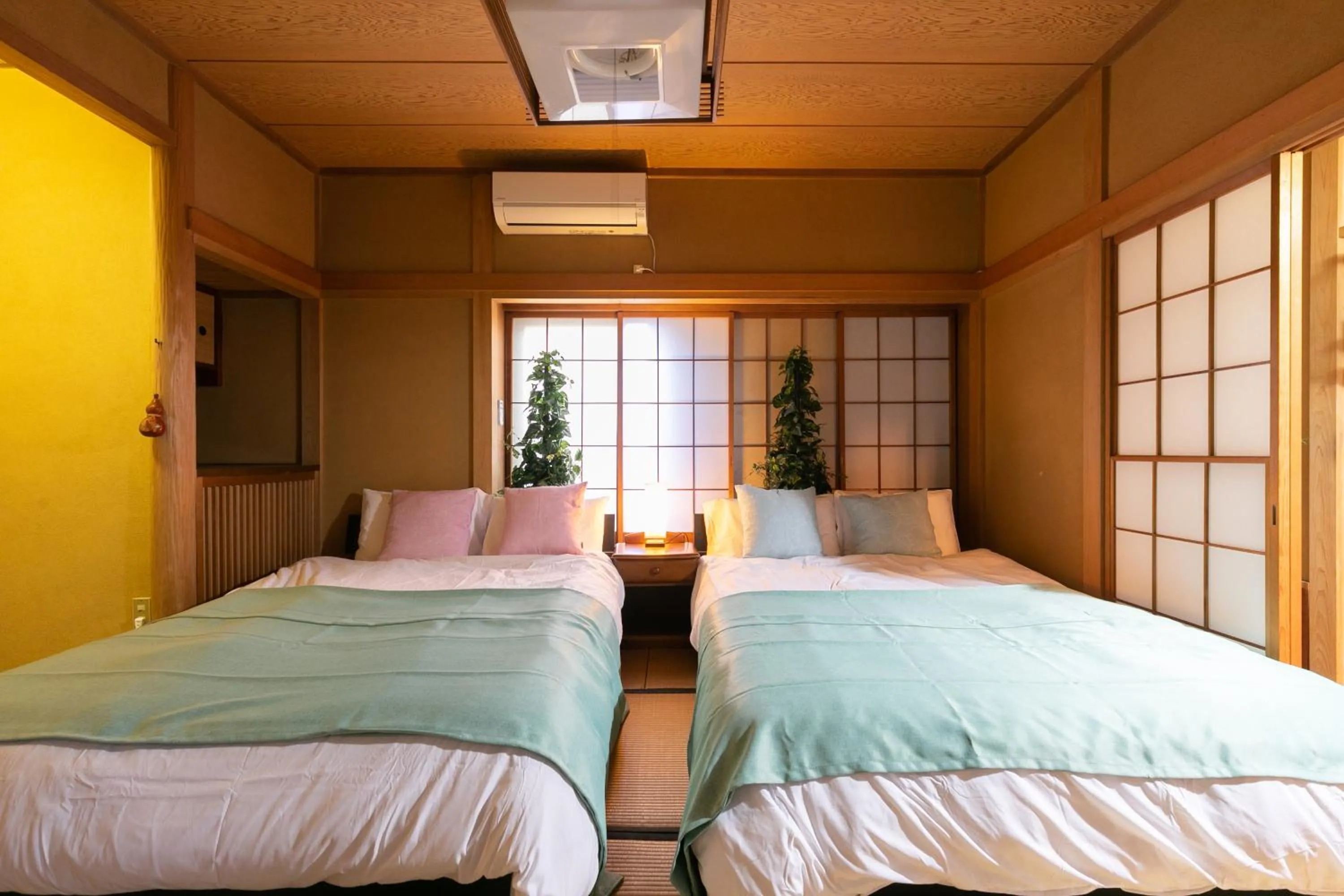 Bed in Shinjuku Japanese-style two storey house