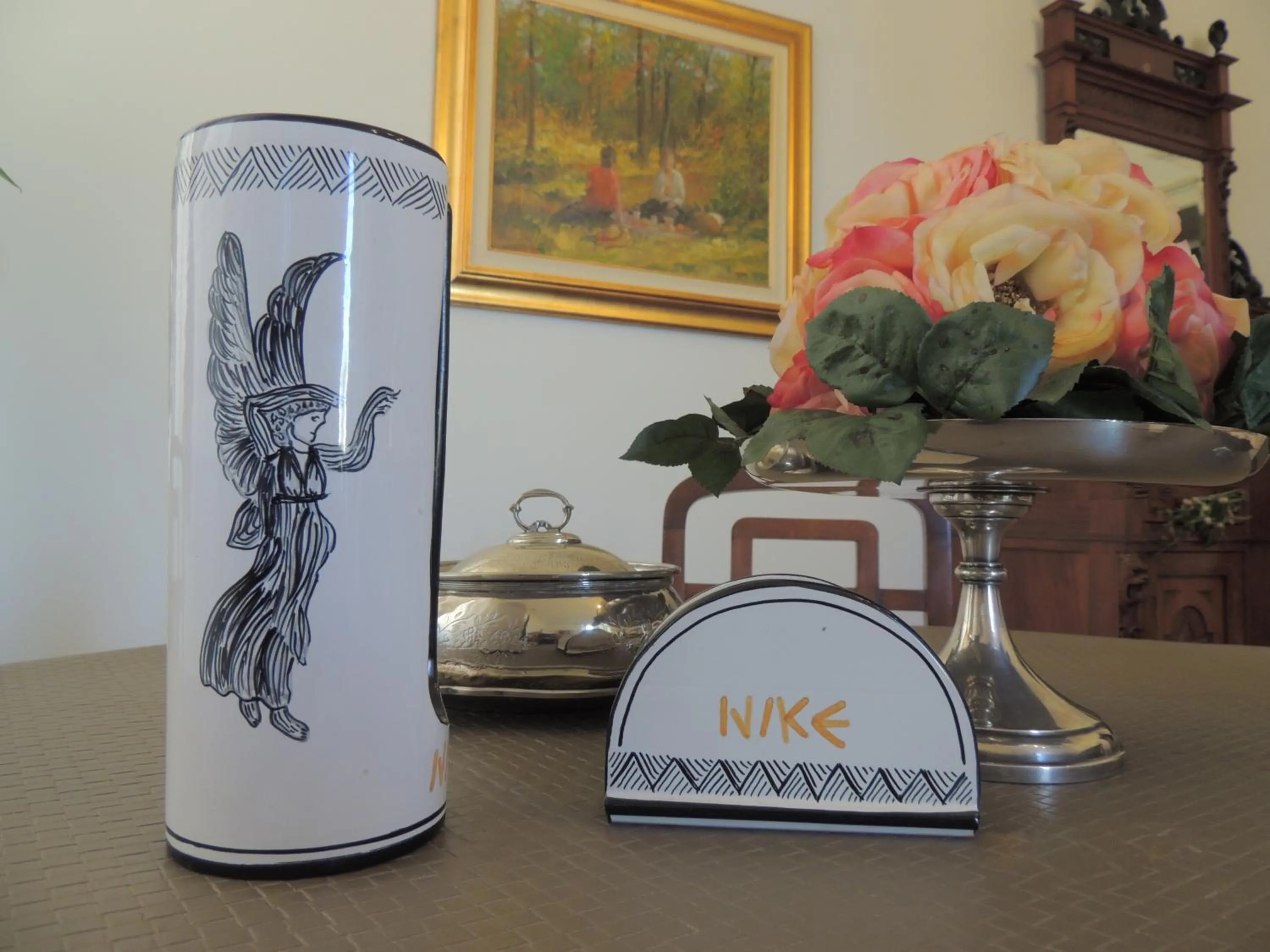 Property logo or sign in B&B Nike - Rooms Only