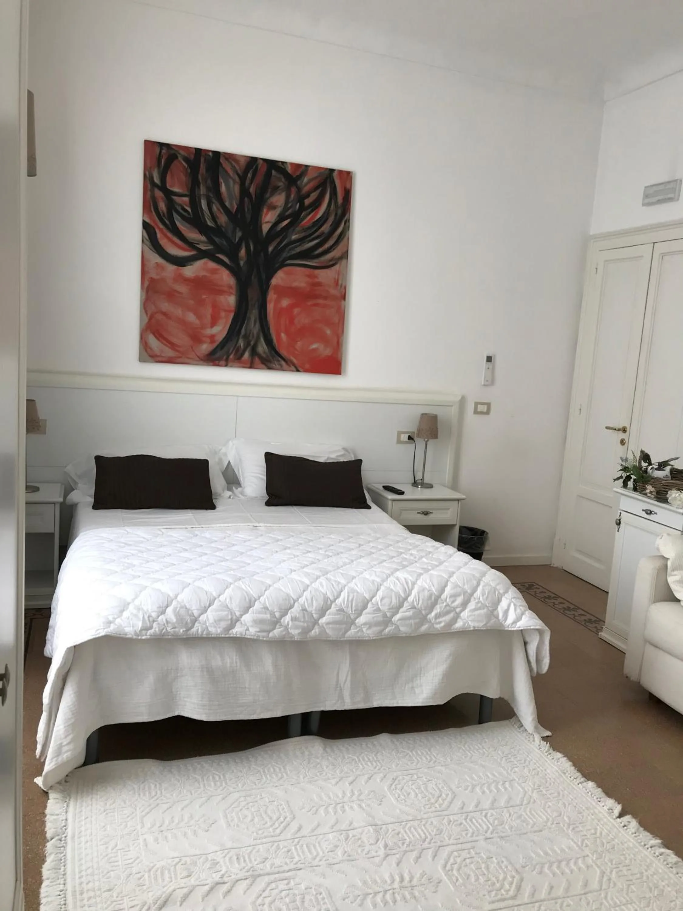 Bedroom, Bed in B&B Nike - Rooms Only