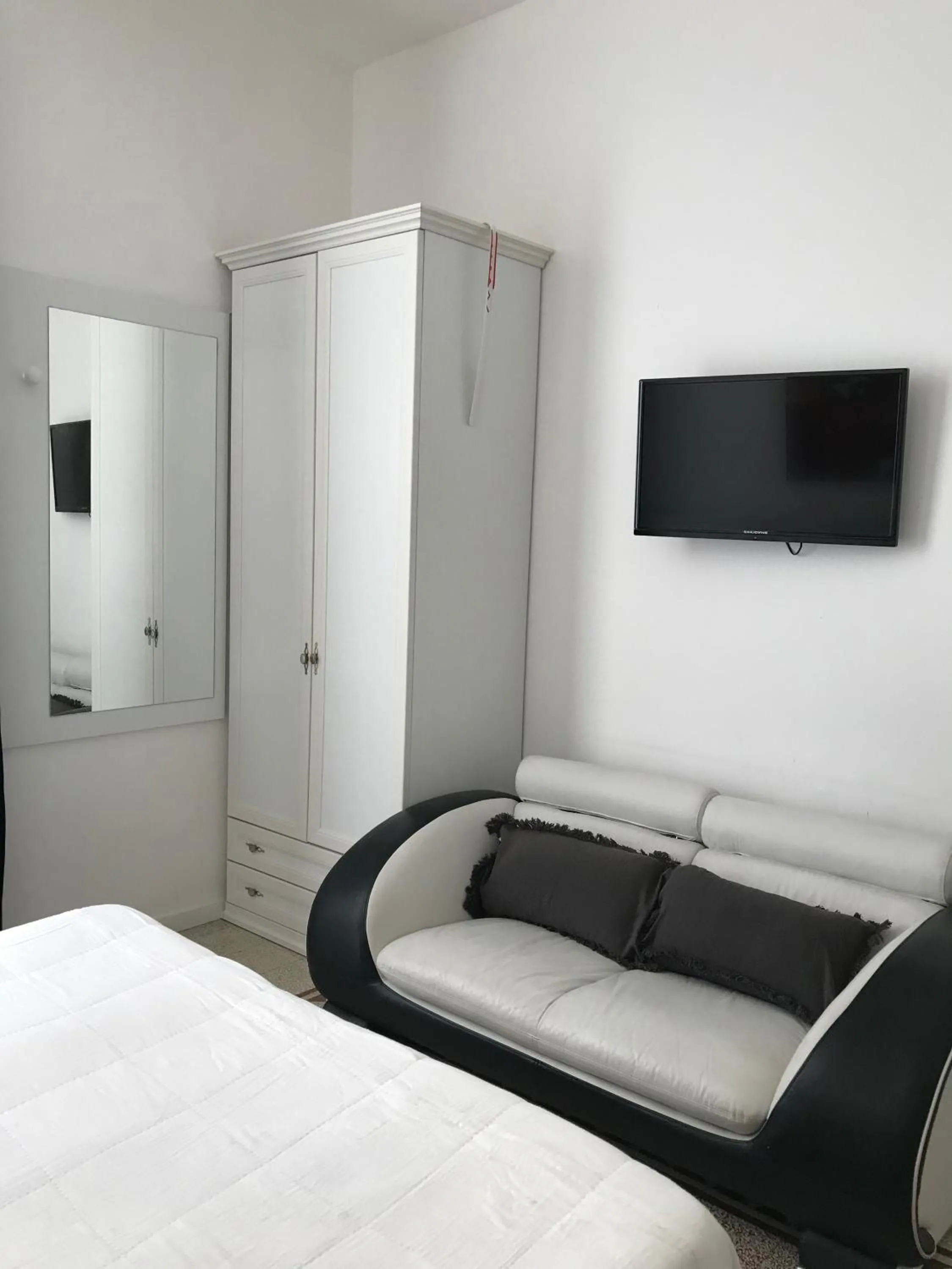 Bedroom, Bed in B&B Nike - Rooms Only