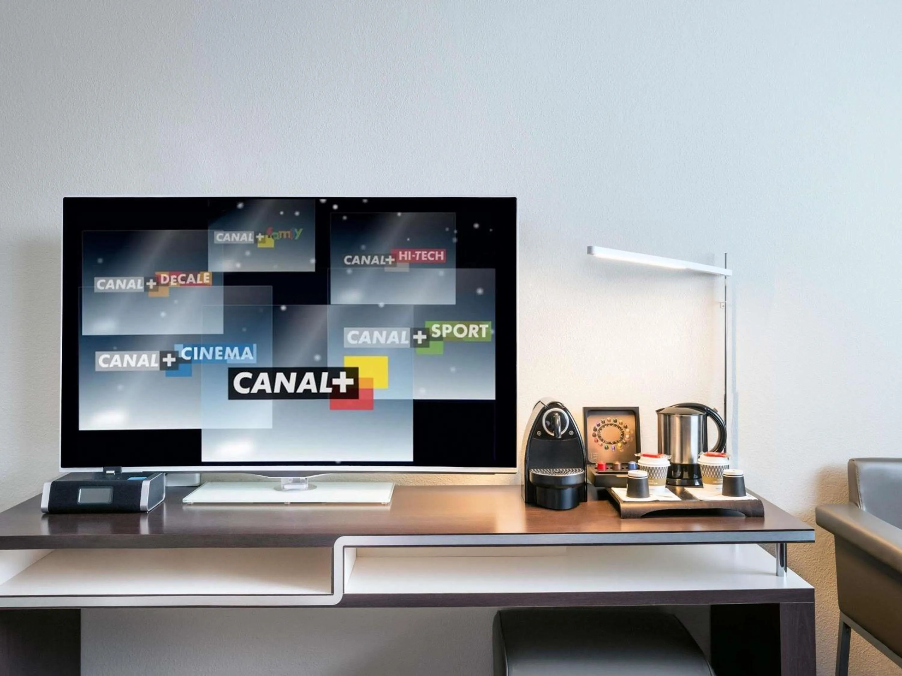 Bedroom in Novotel Pau Pyrénées