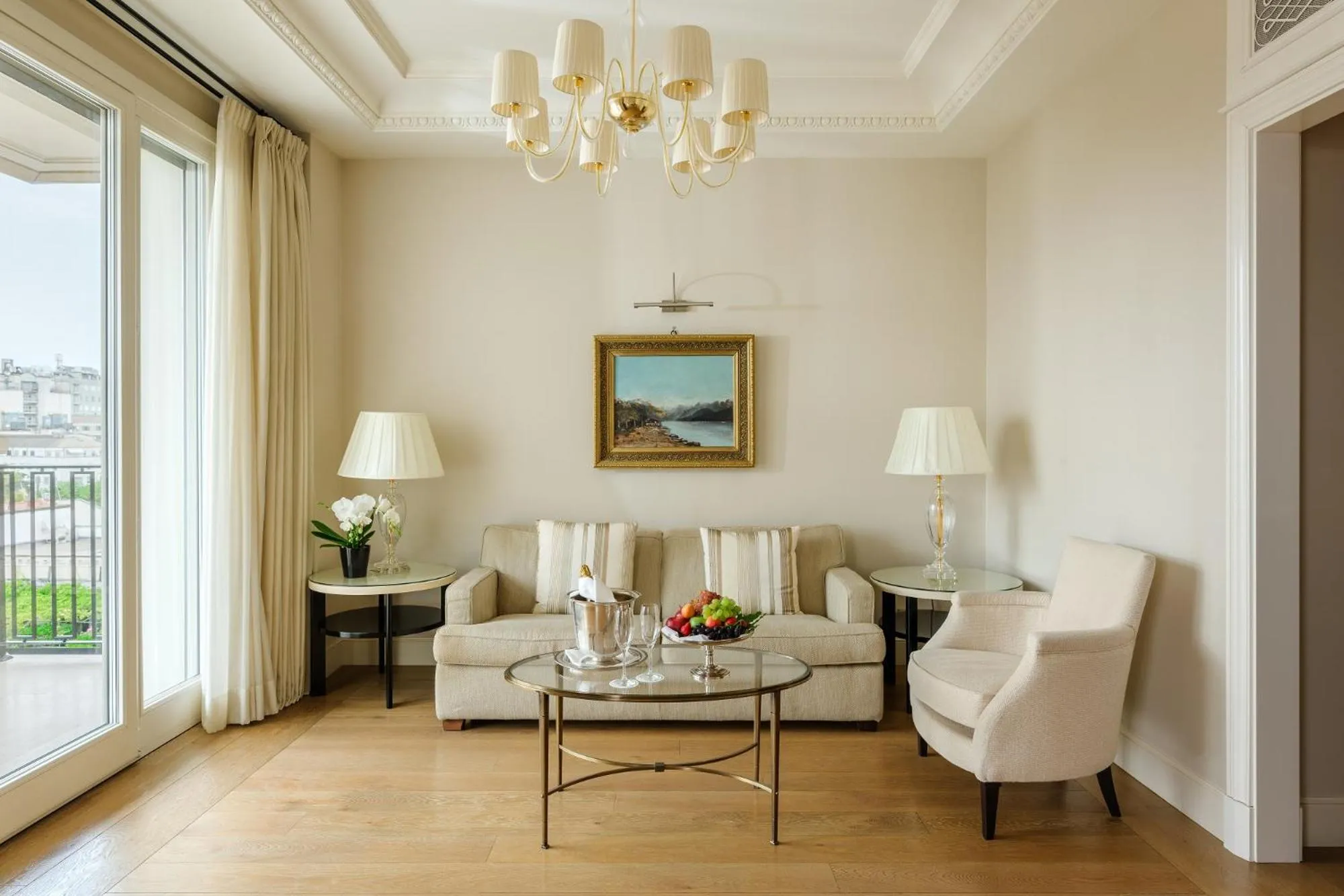 Seating area in Palazzo Parigi Hotel & Grand Spa - LHW