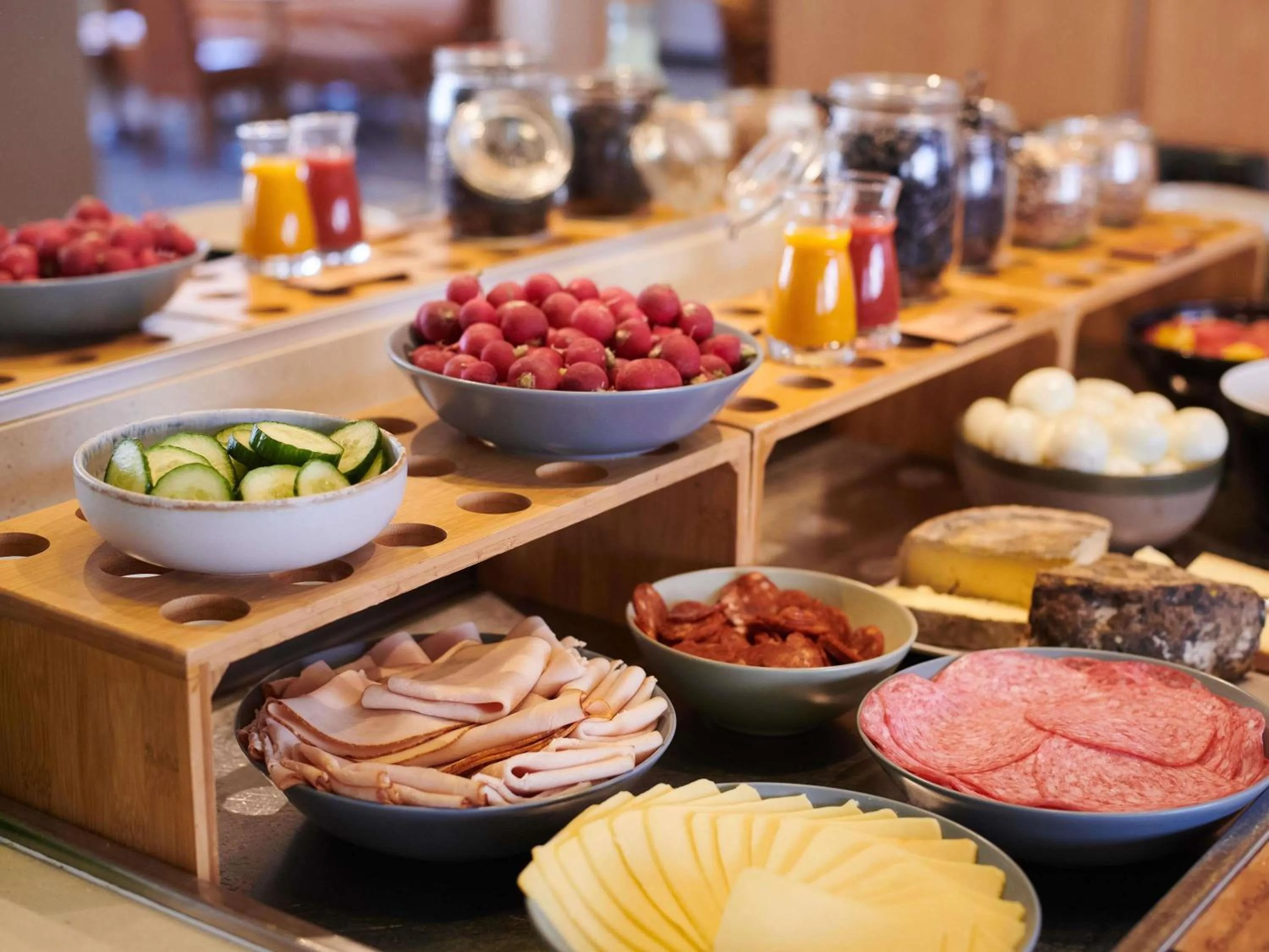 Breakfast in Mercure Rennes Centre Gare