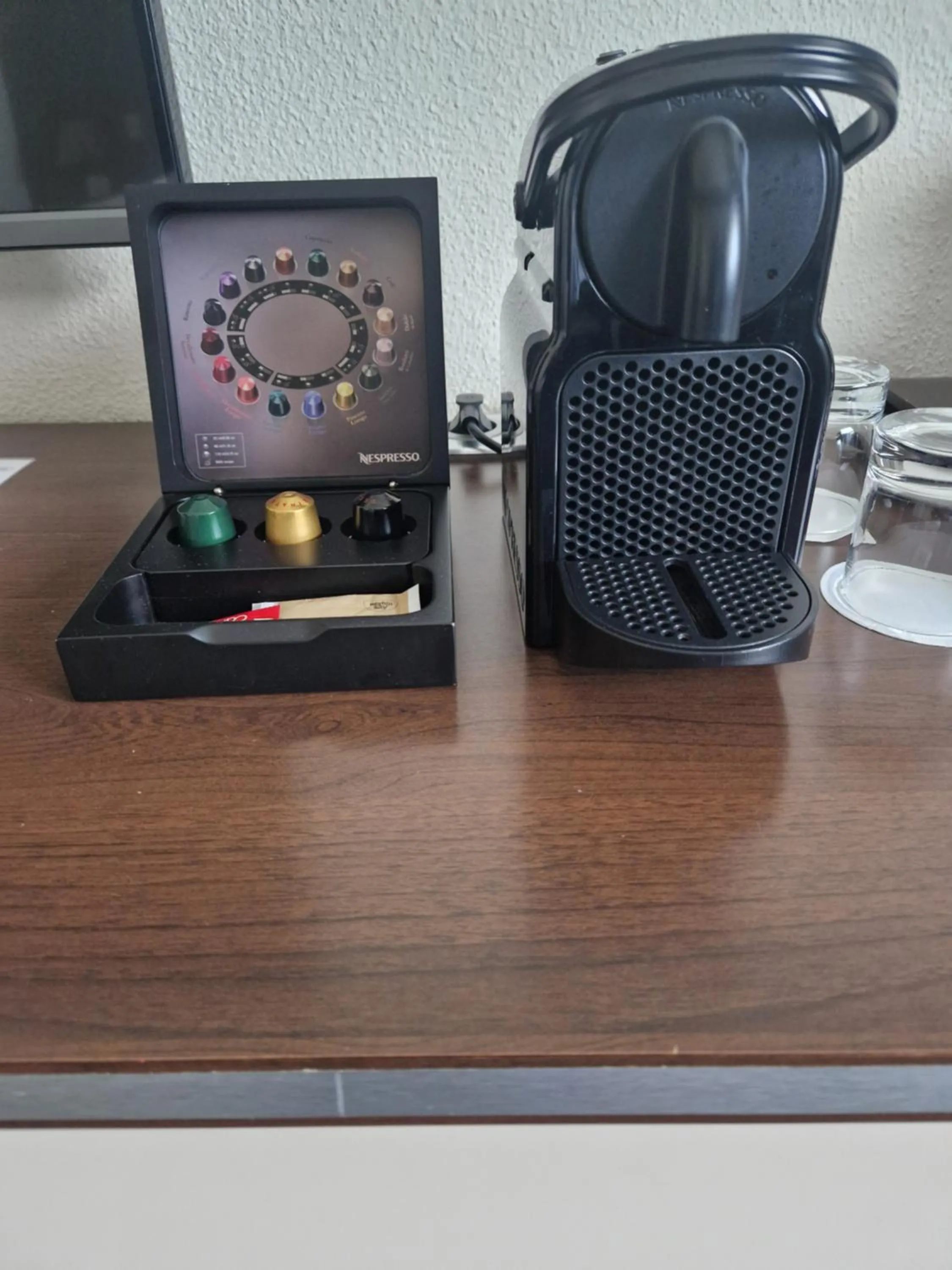 Coffee/tea facilities in Mercure Rennes Centre Gare