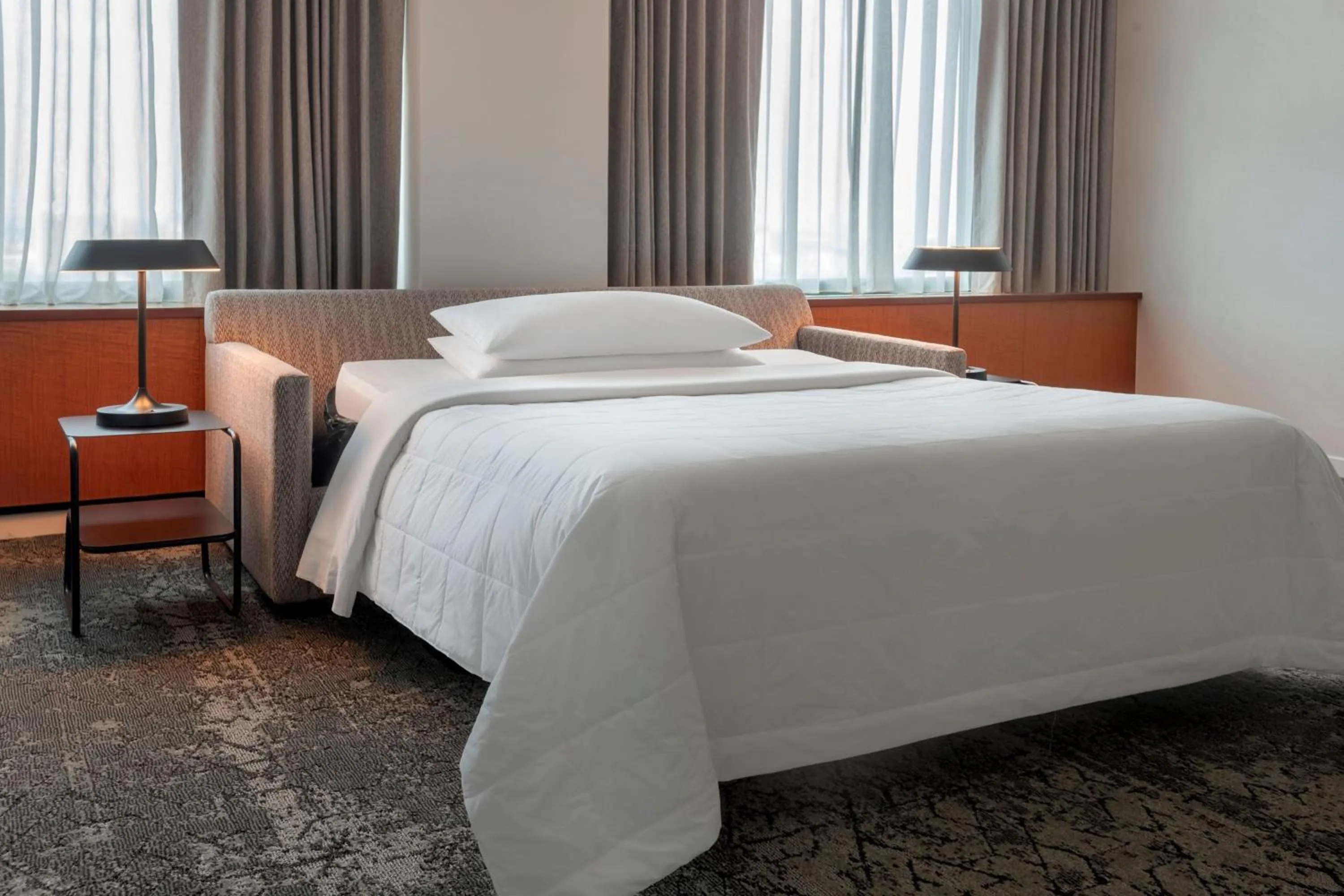 Photo of the whole room, Bed in Sheraton Boston Hotel