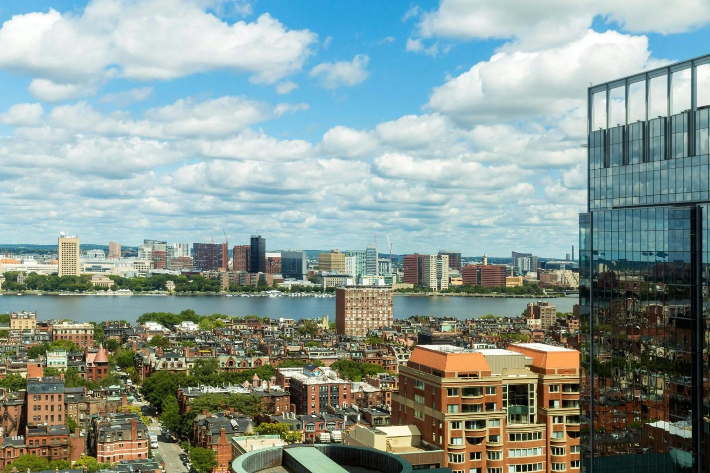 Photo of the whole room in Sheraton Boston Hotel