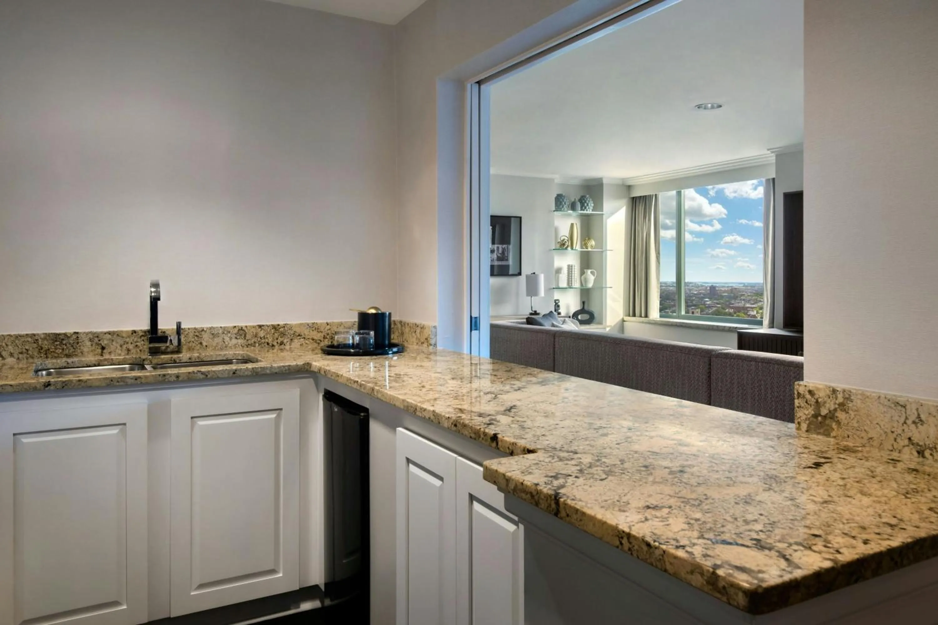 Lounge or bar in Sheraton Boston Hotel