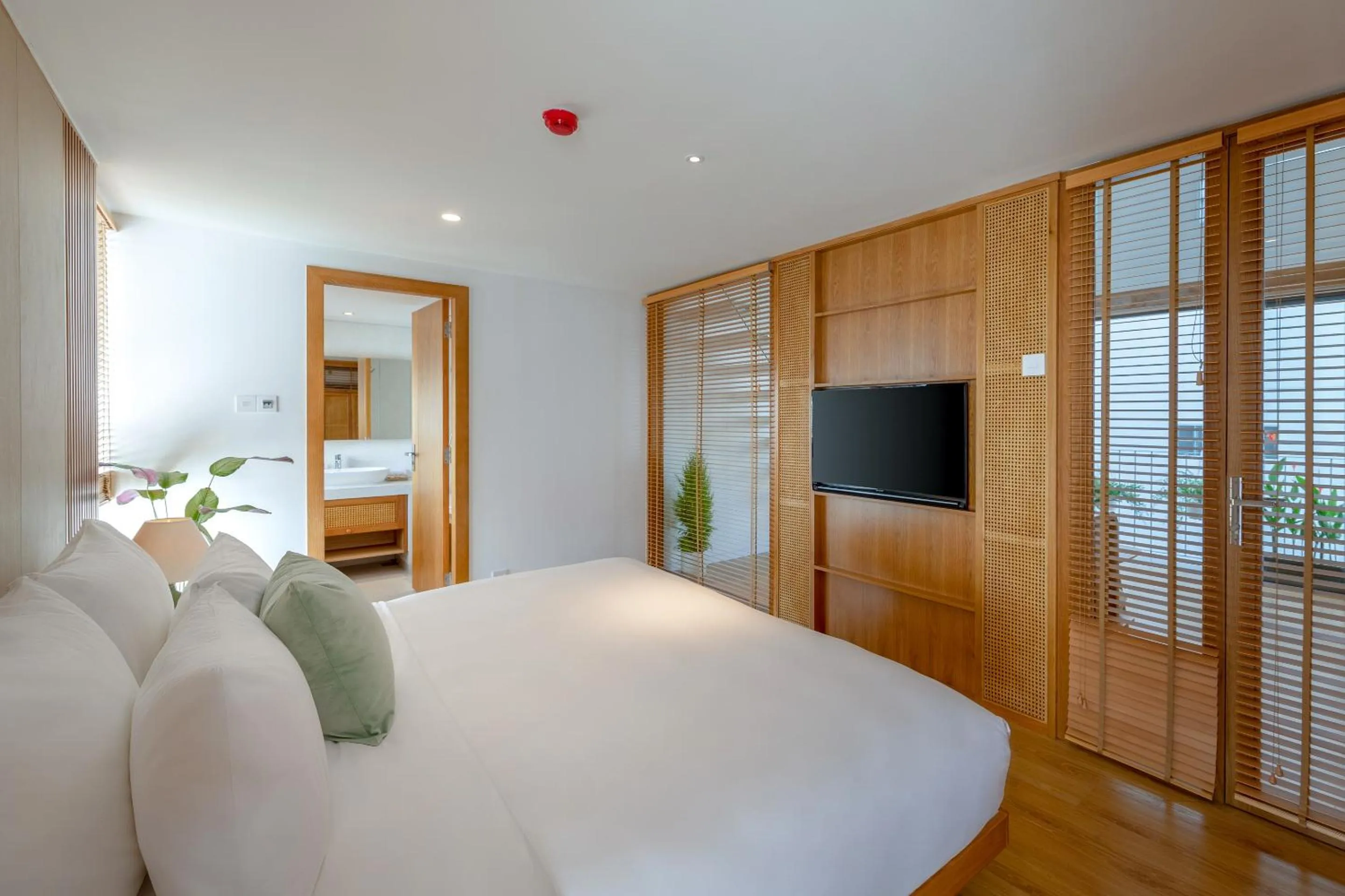Bed in Prana Boutique Hotel and Apartments