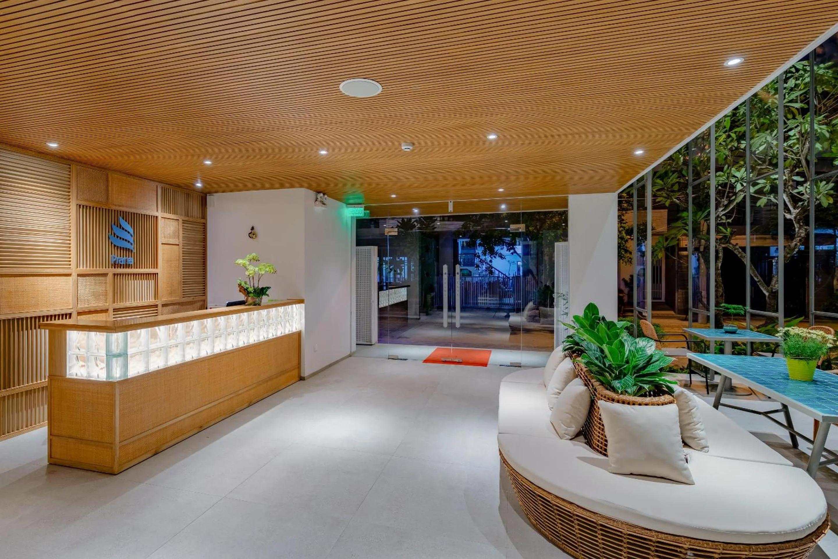 Lobby or reception in Prana Boutique Hotel and Apartments