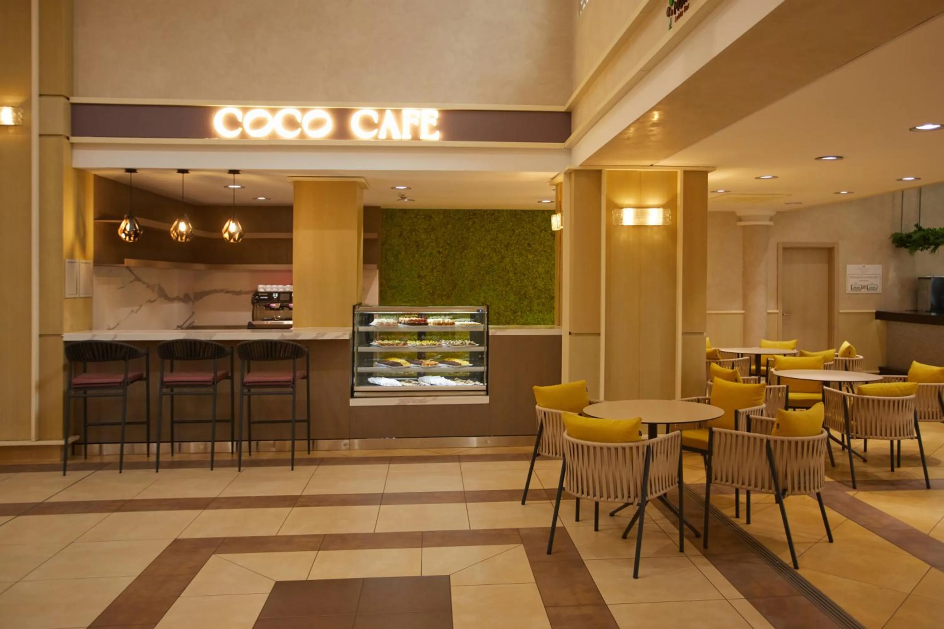 Coffee/tea facilities in Dreams Sunny Beach Resort and Spa - Premium All Inclusive