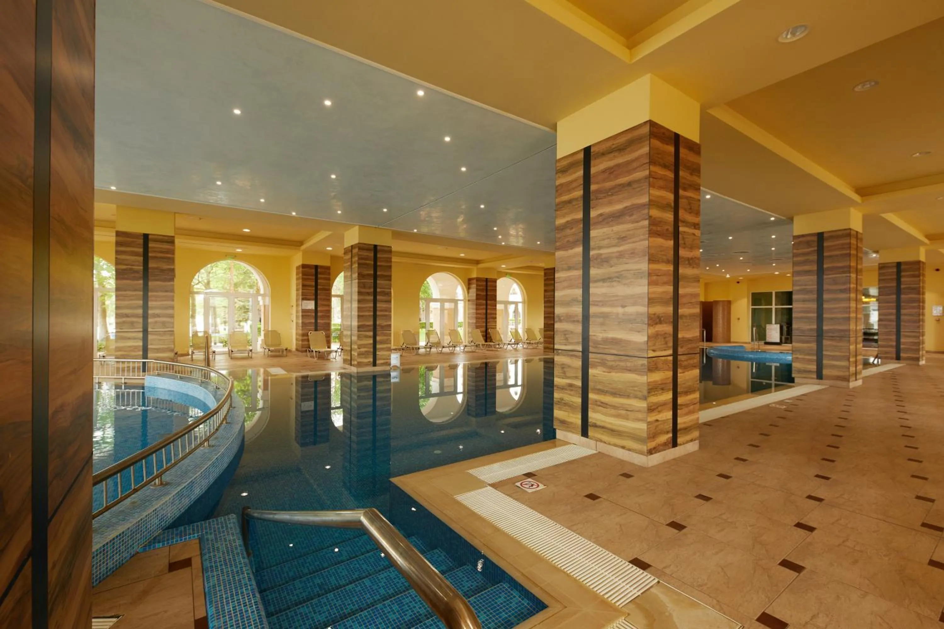 Hot Tub in Dreams Sunny Beach Resort and Spa - Premium All Inclusive