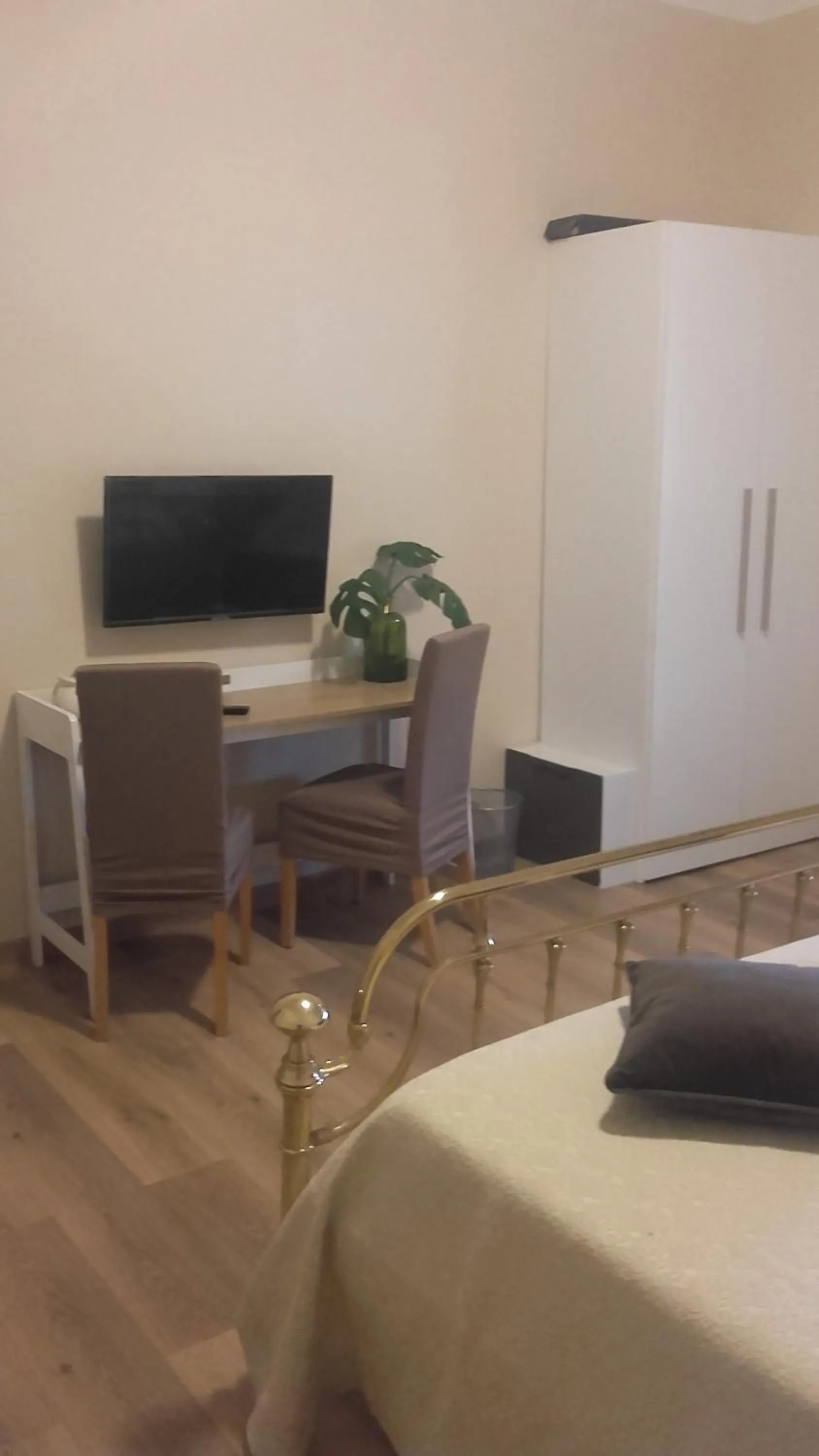 Ostia Lido Central Rooms