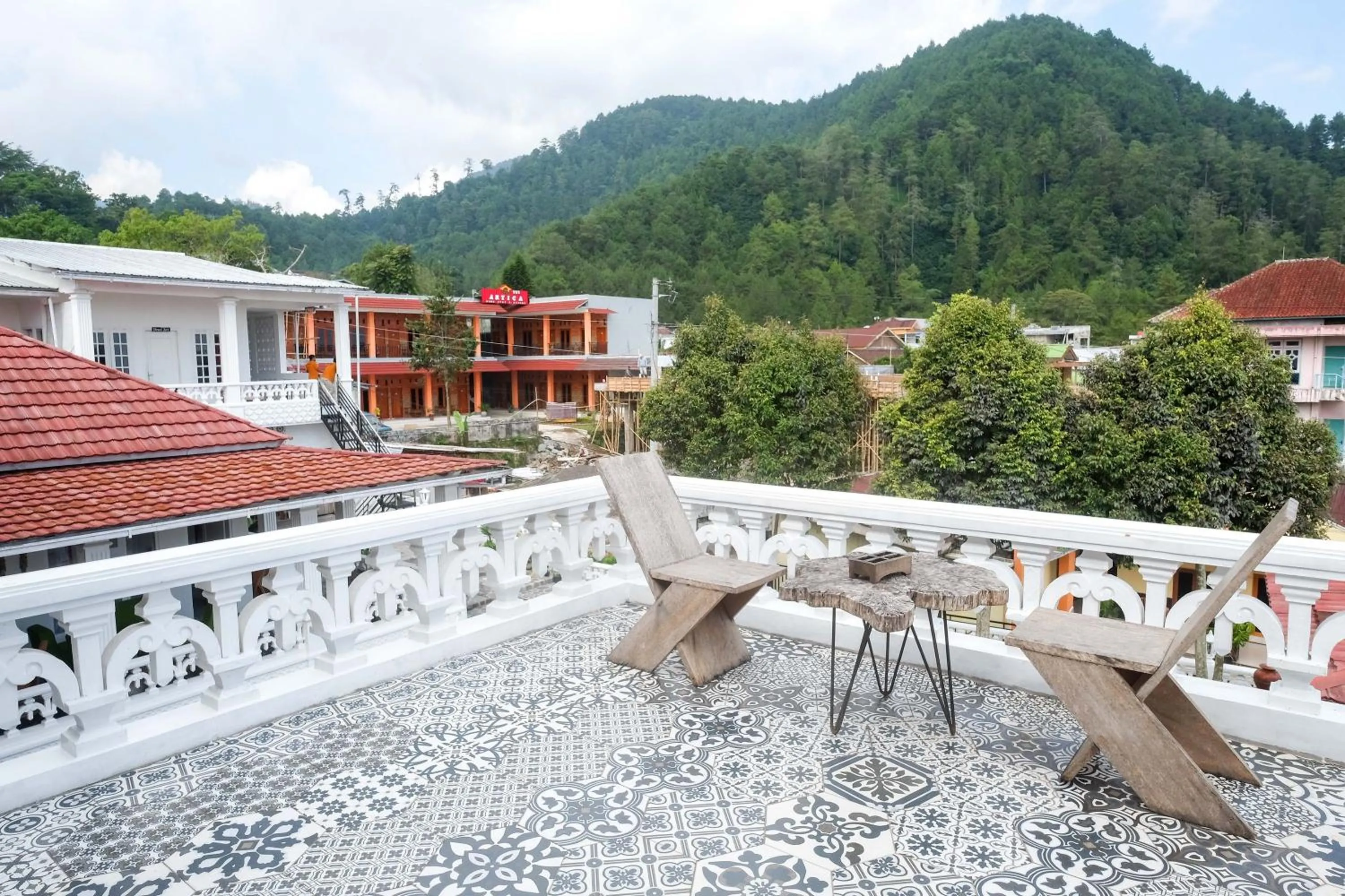 Property building in RedDoorz near Grojogan Sewu Tawangmangu