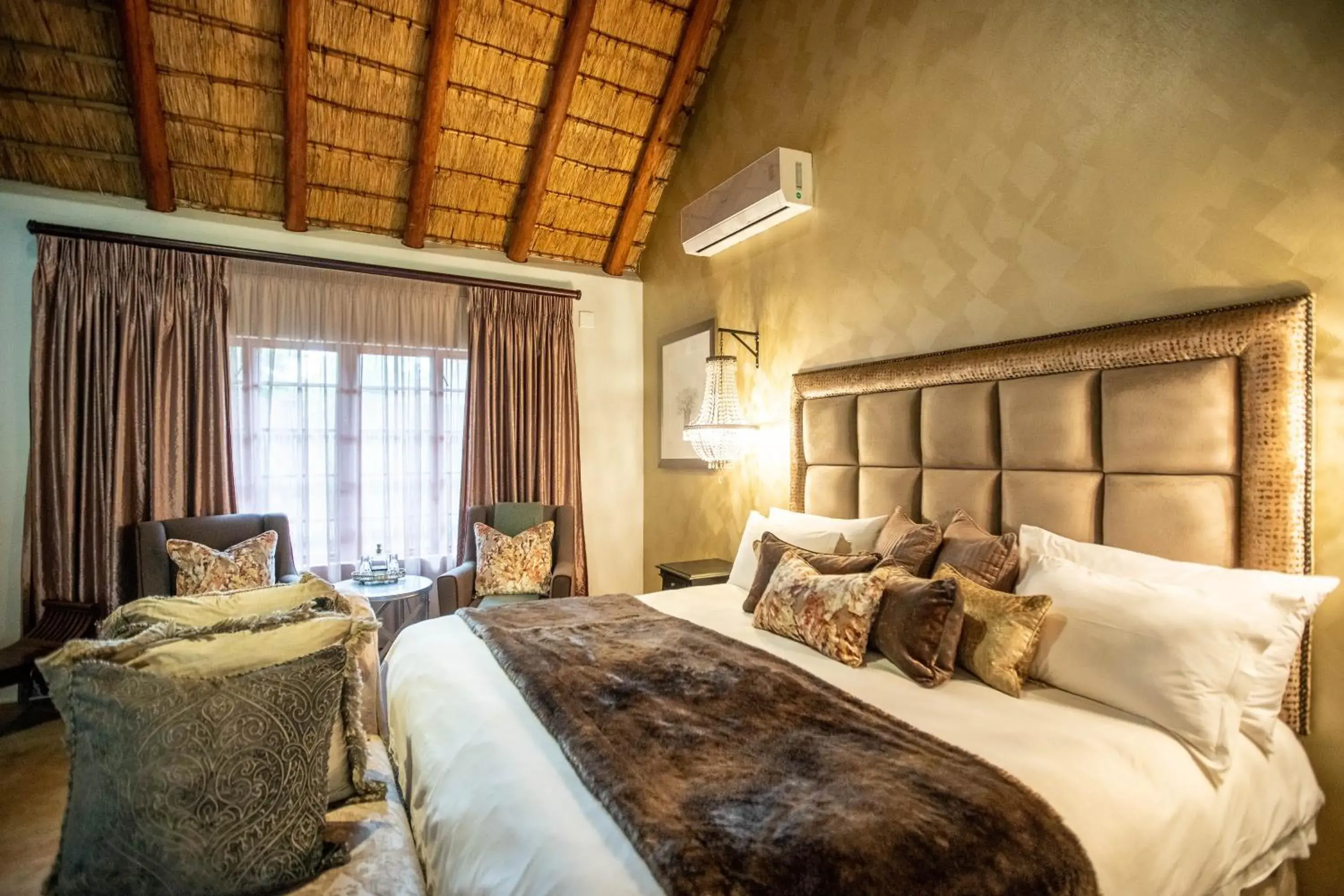 King Suite in Kilima Private Game Reserve & Spa King Suite in Kilima Private Game Reserve & Spa