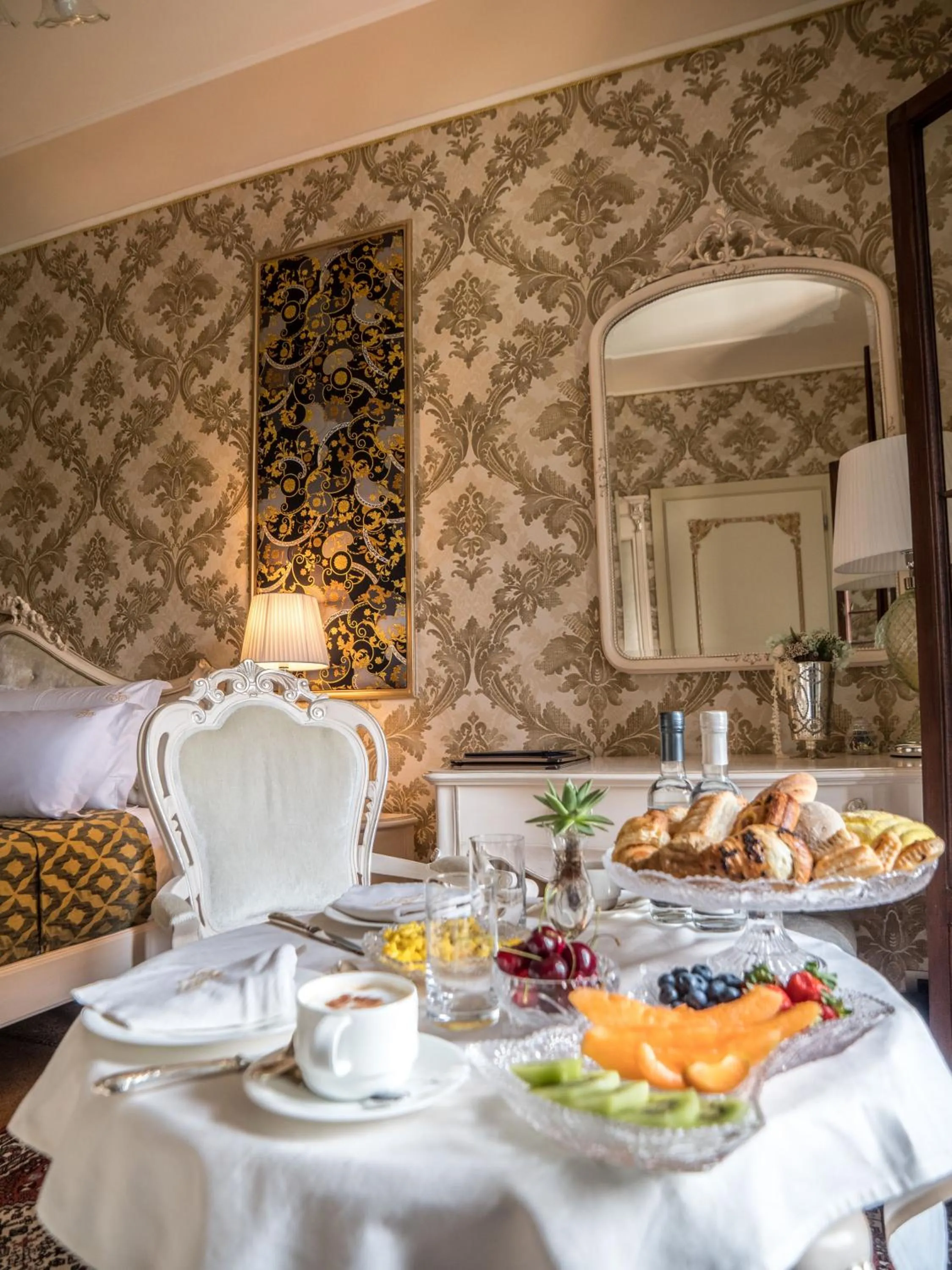 Breakfast in EGO' Boutique Hotel - The Silk Road