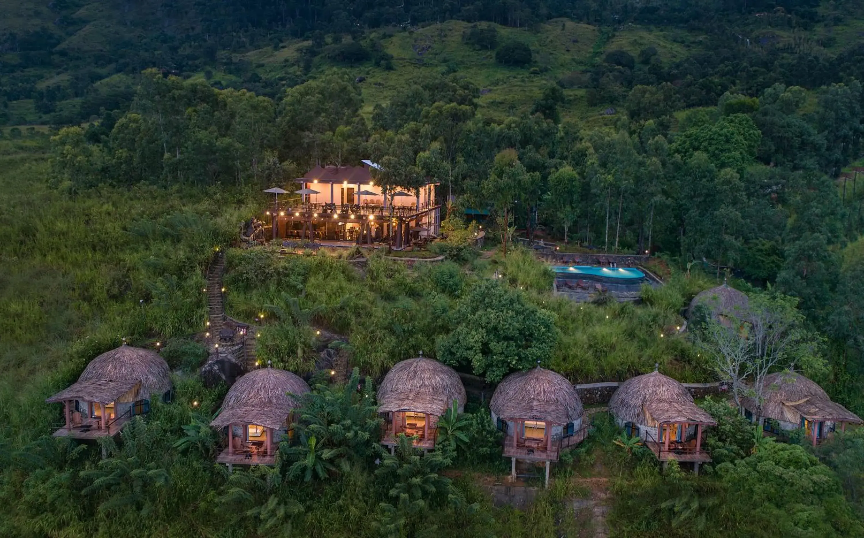 Deluxe Room with Mountain View - single occupancy in Dream Cliff Mountain Resort Deluxe Room with Mountain View - single occupancy in Dream Cliff Mountain Resort