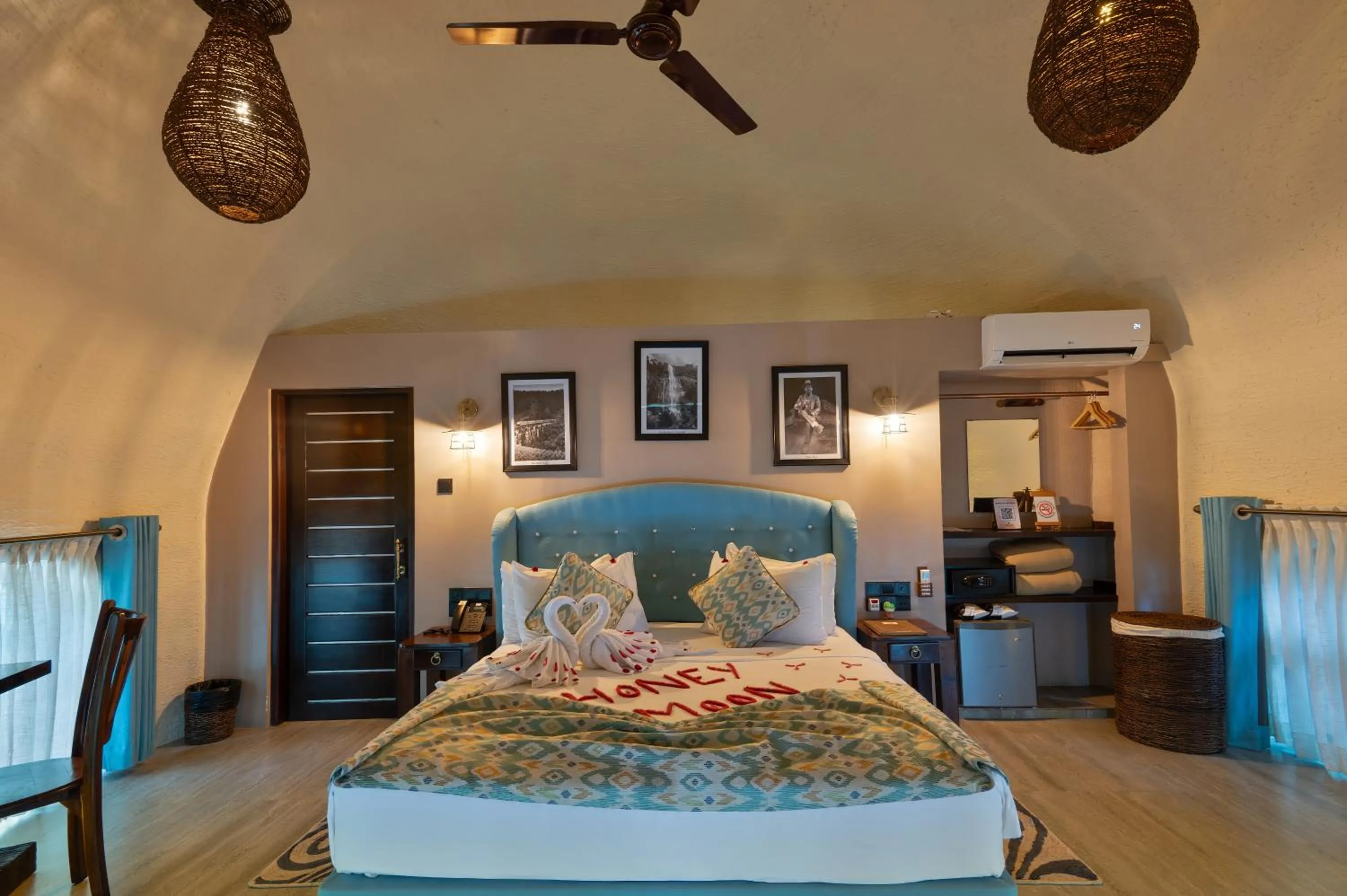 Bed in Dream Cliff Mountain Resort