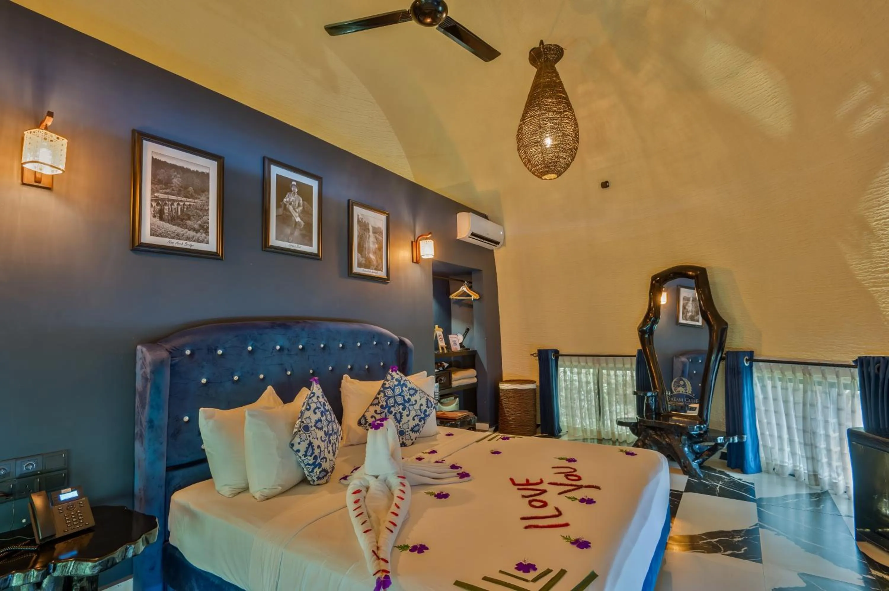 Bedroom in Dream Cliff Mountain Resort