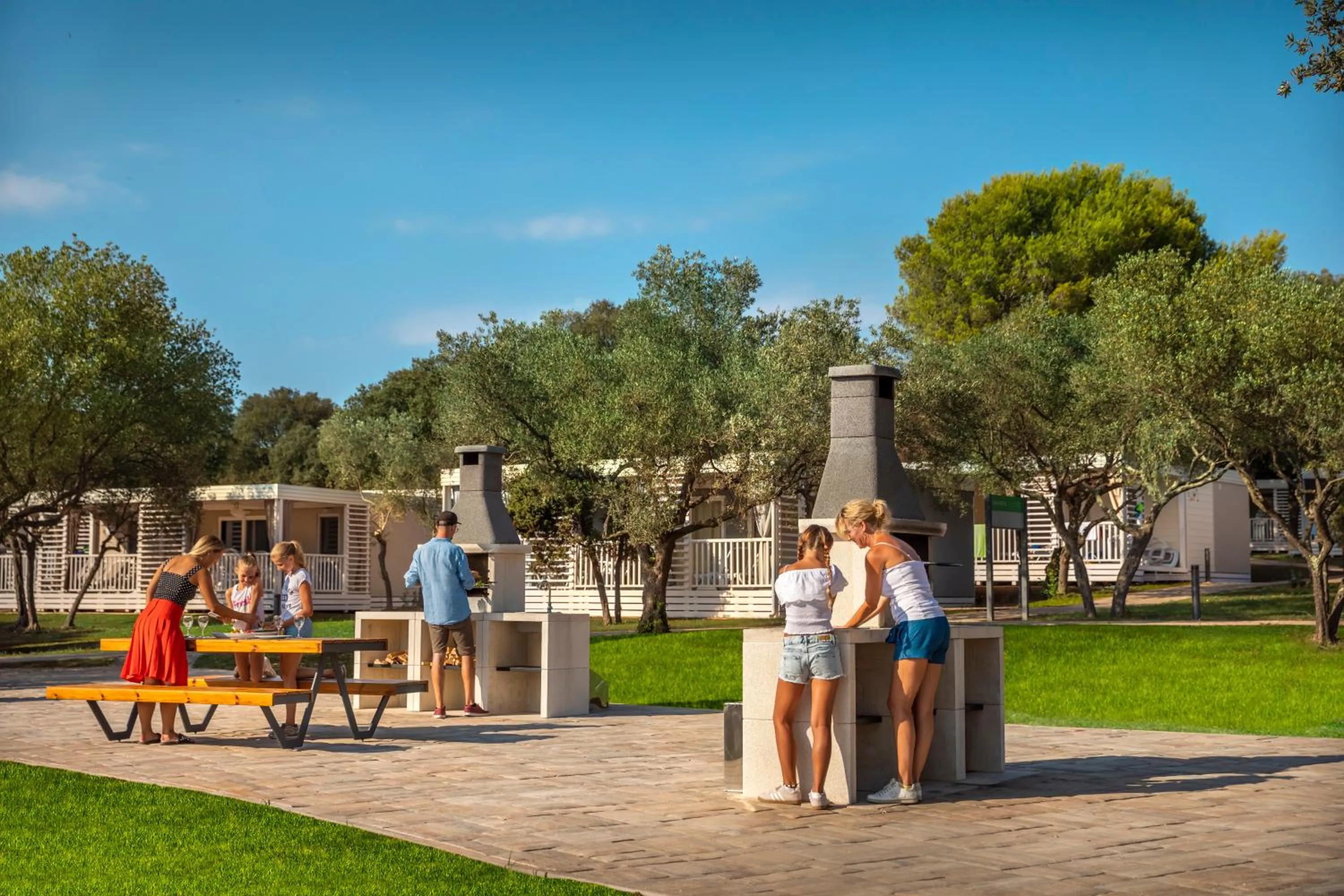 BBQ facilities in Maistra Camping Amarin Mobile homes