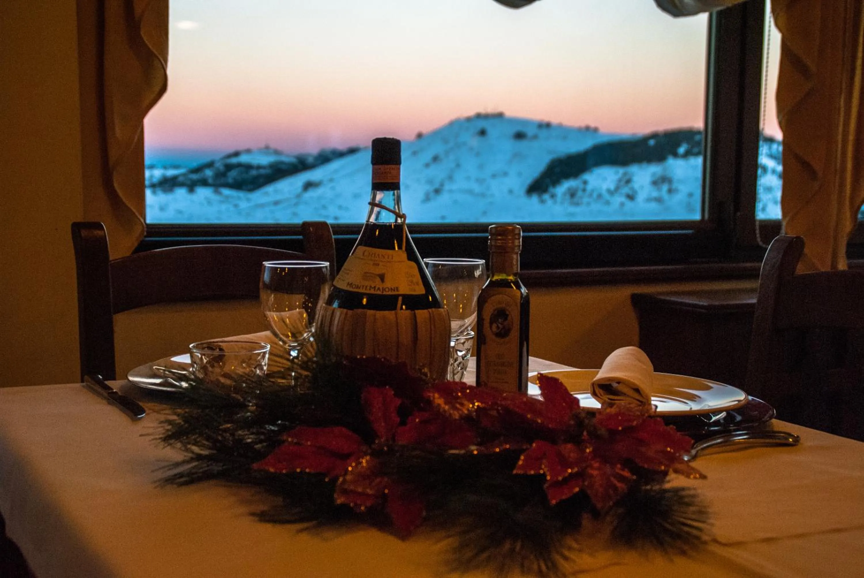 Restaurant/places to eat in Hotel LuSi