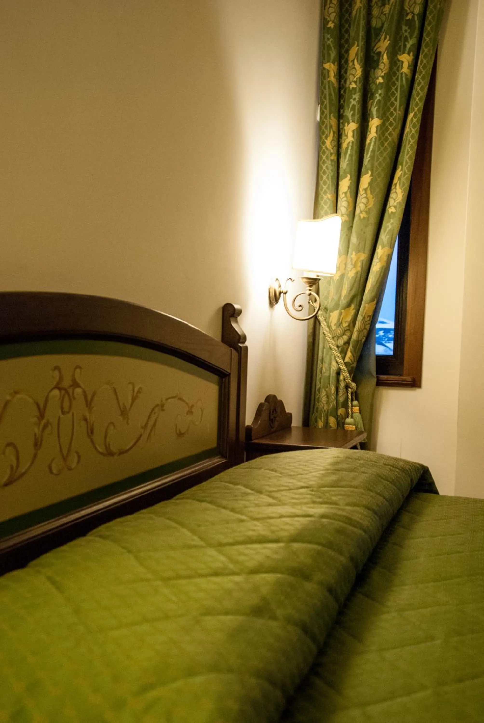 Bedroom, Bed in Hotel LuSi