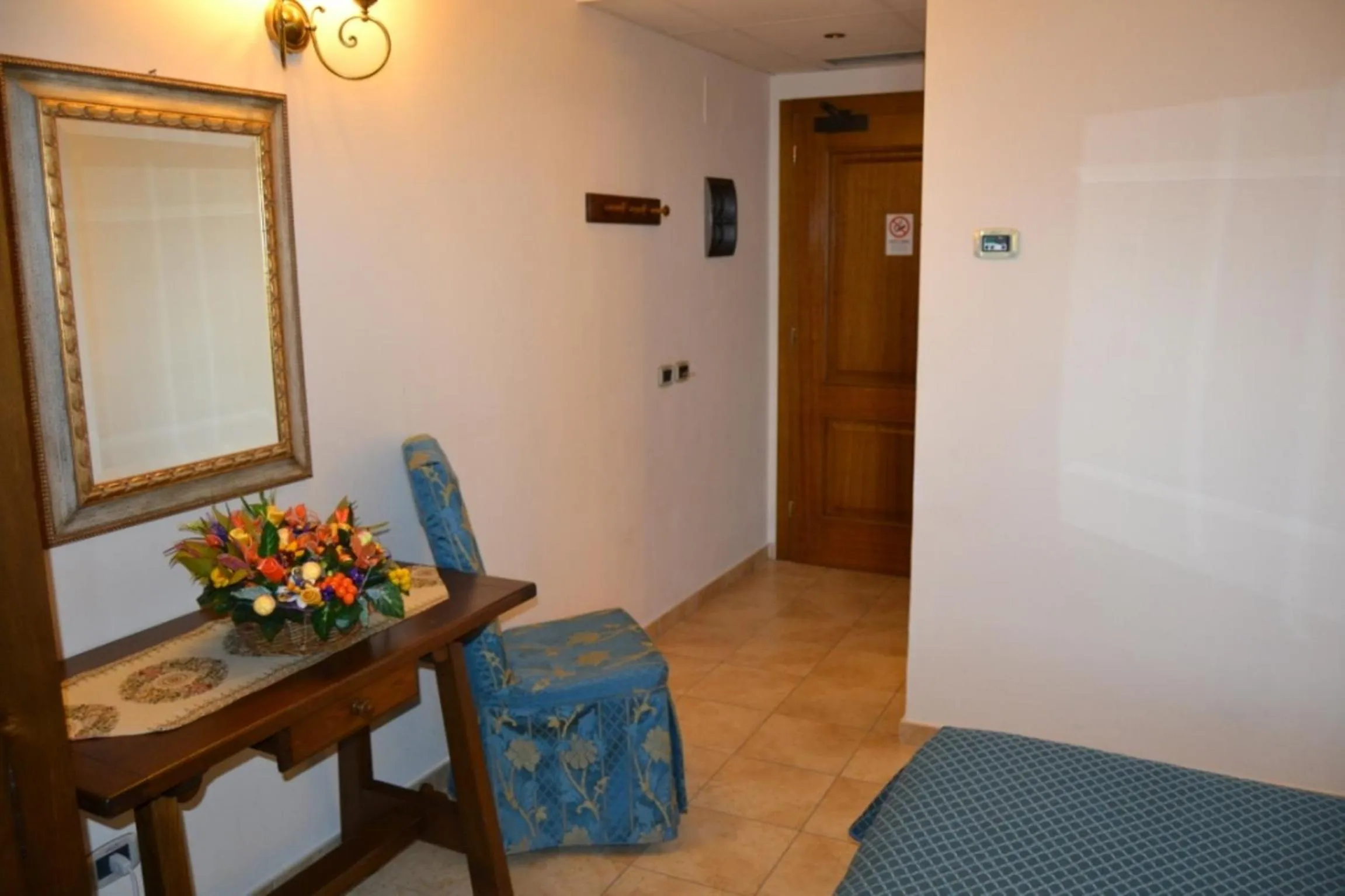 Photo of the whole room in Hotel LuSi